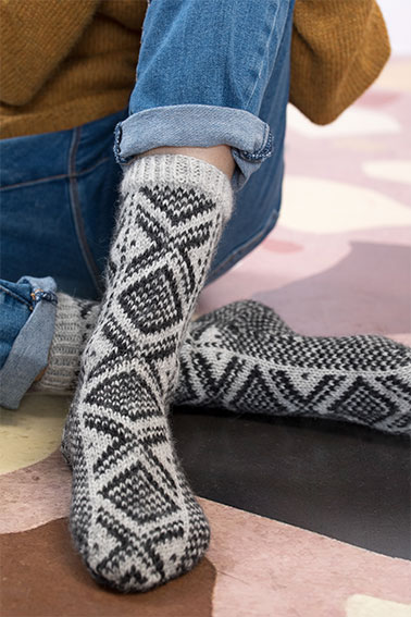 405-12  Cortina sokker grå