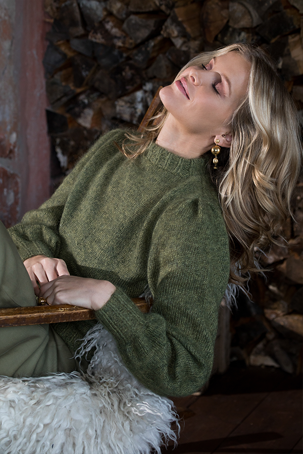 408-19 Misty sweater armygrøn