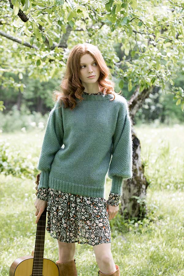 416-02 Fleur sweater petrol