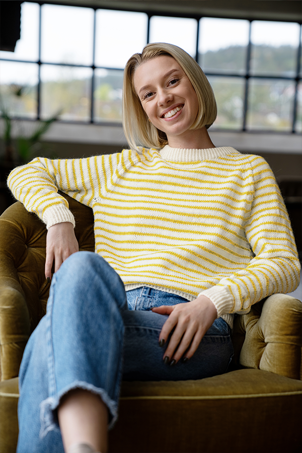 435-25c Noori genser gul