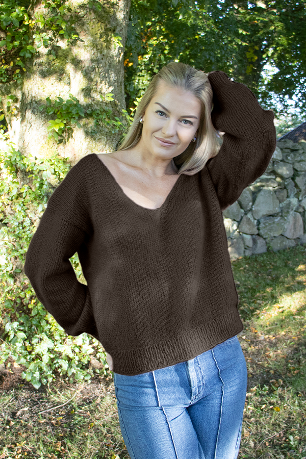 454-16 Amanda genser brun