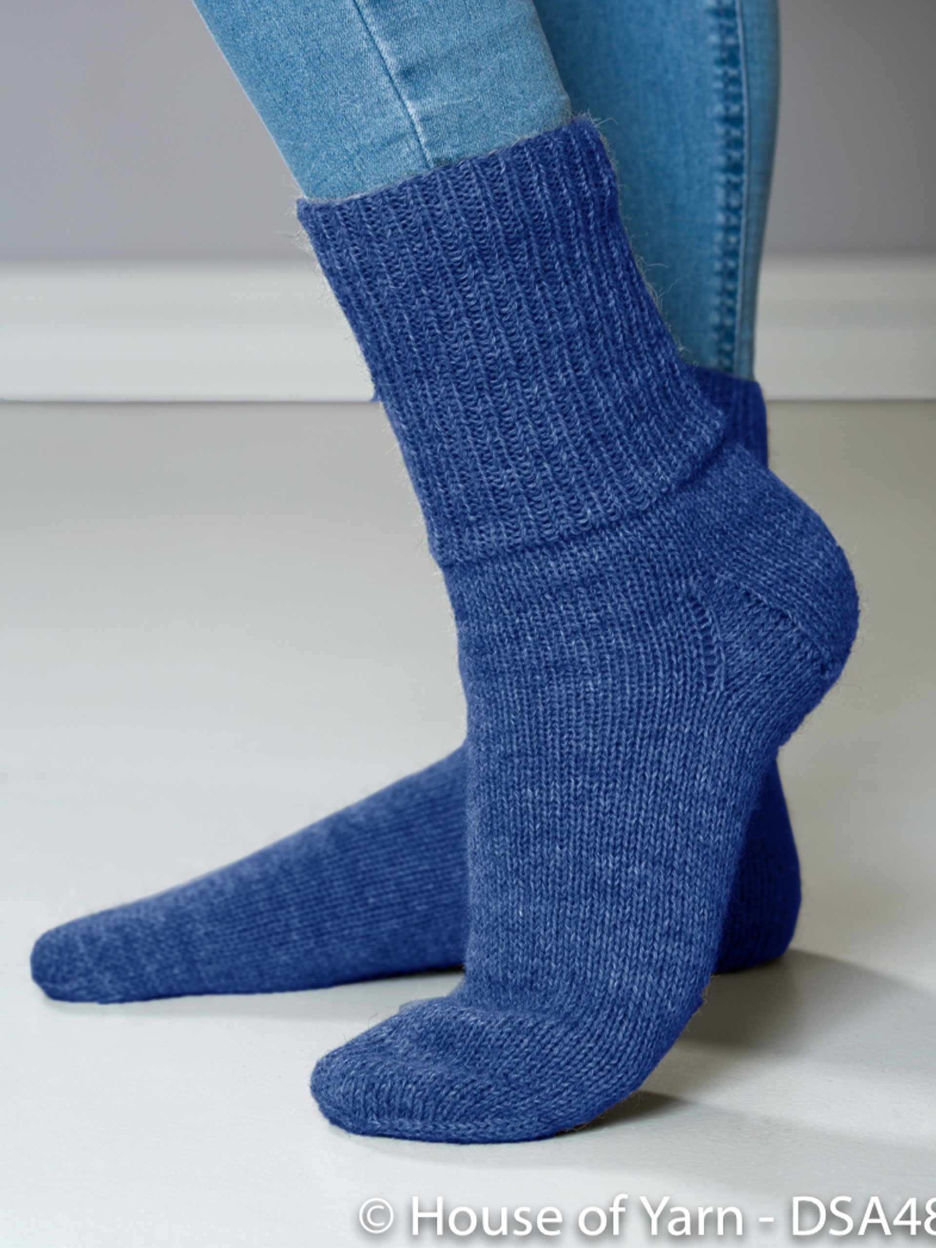 48-19 Basocks Sokker kongeblå