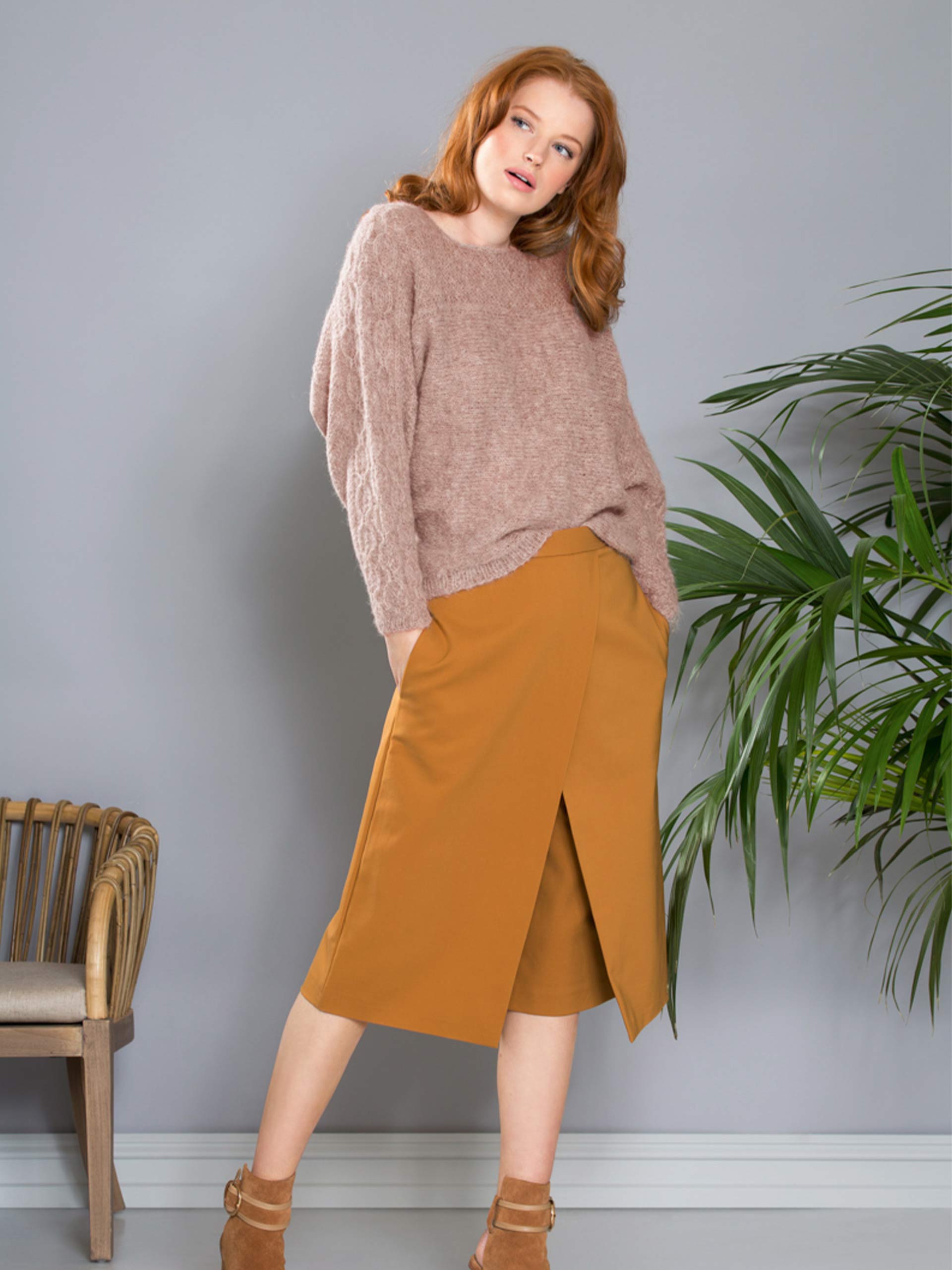 48-03 Bergflette genser fersken