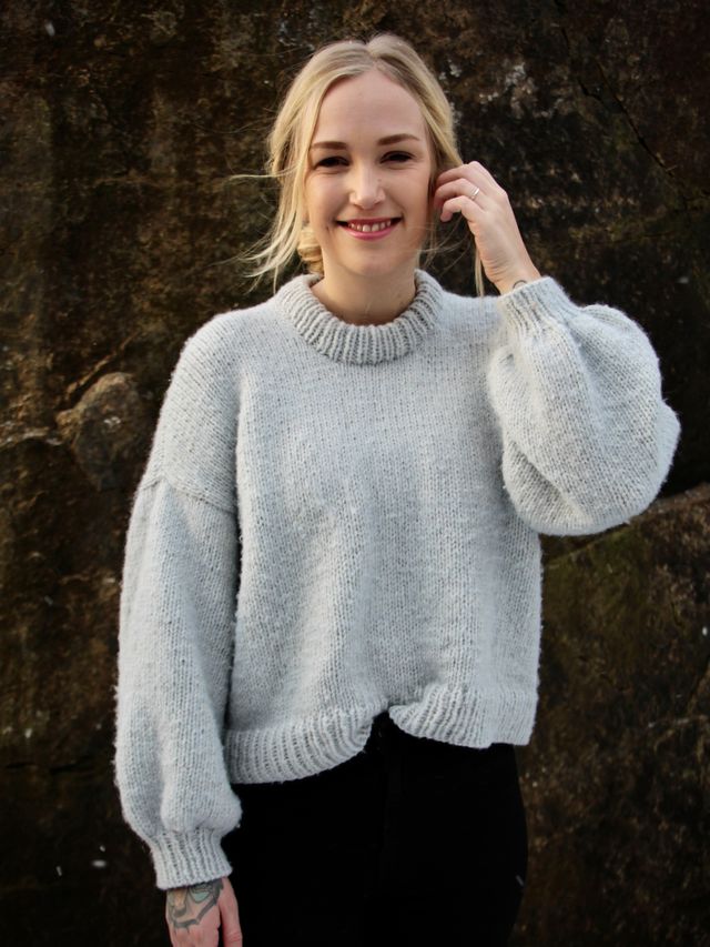 HUG ME SWEATER voksen blueberry