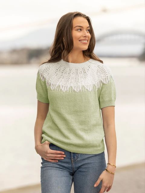 2513-5e Lovina topp