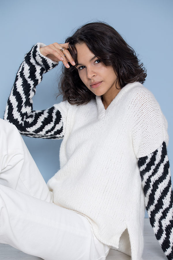 78-6 Zest sweater sort