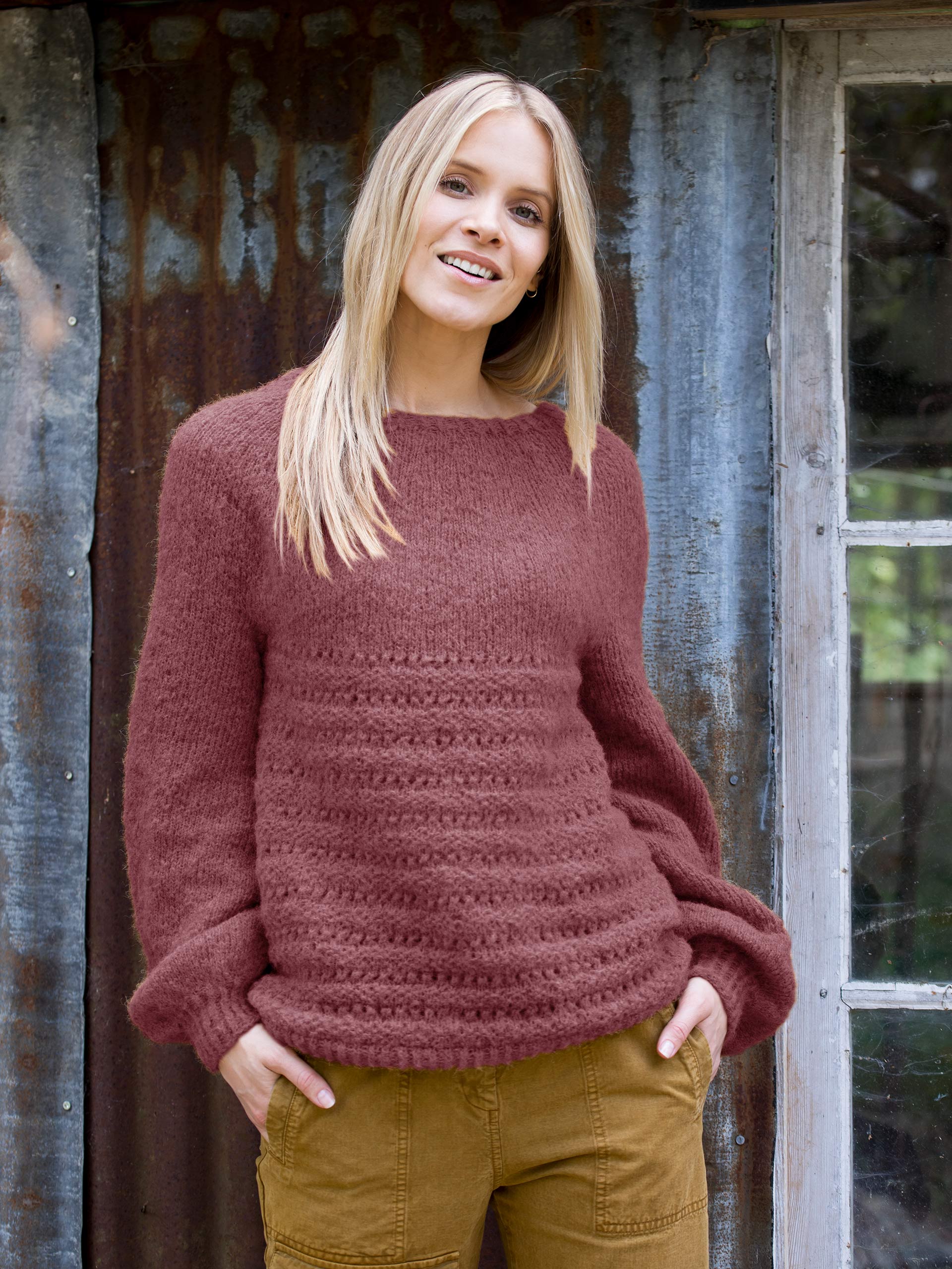 80-06 Sofie genser redwood