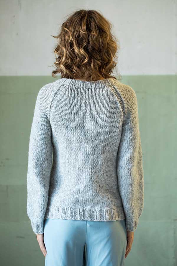 89-02 Gaia sweater
