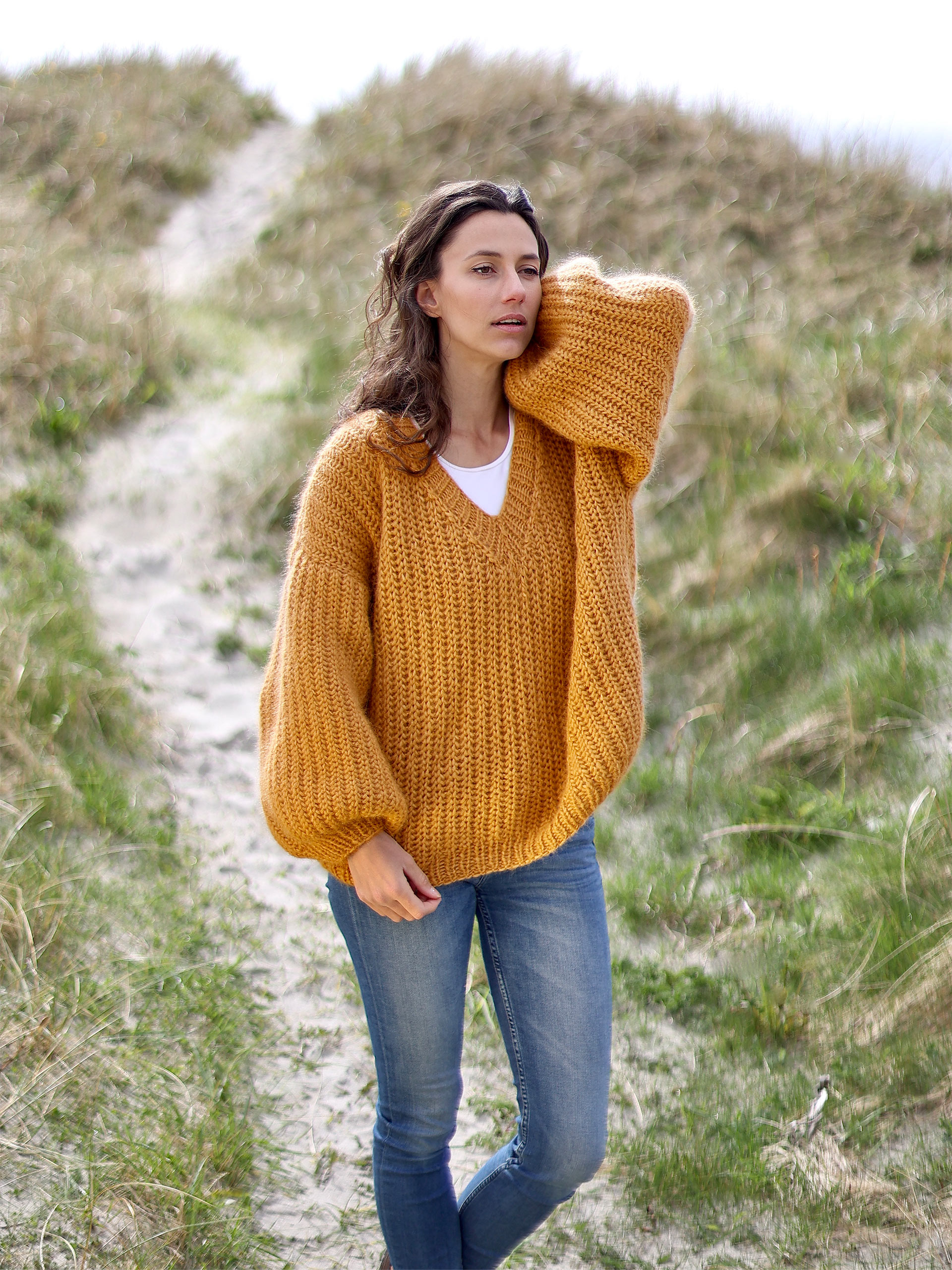 323S-01j BY BELL sweater