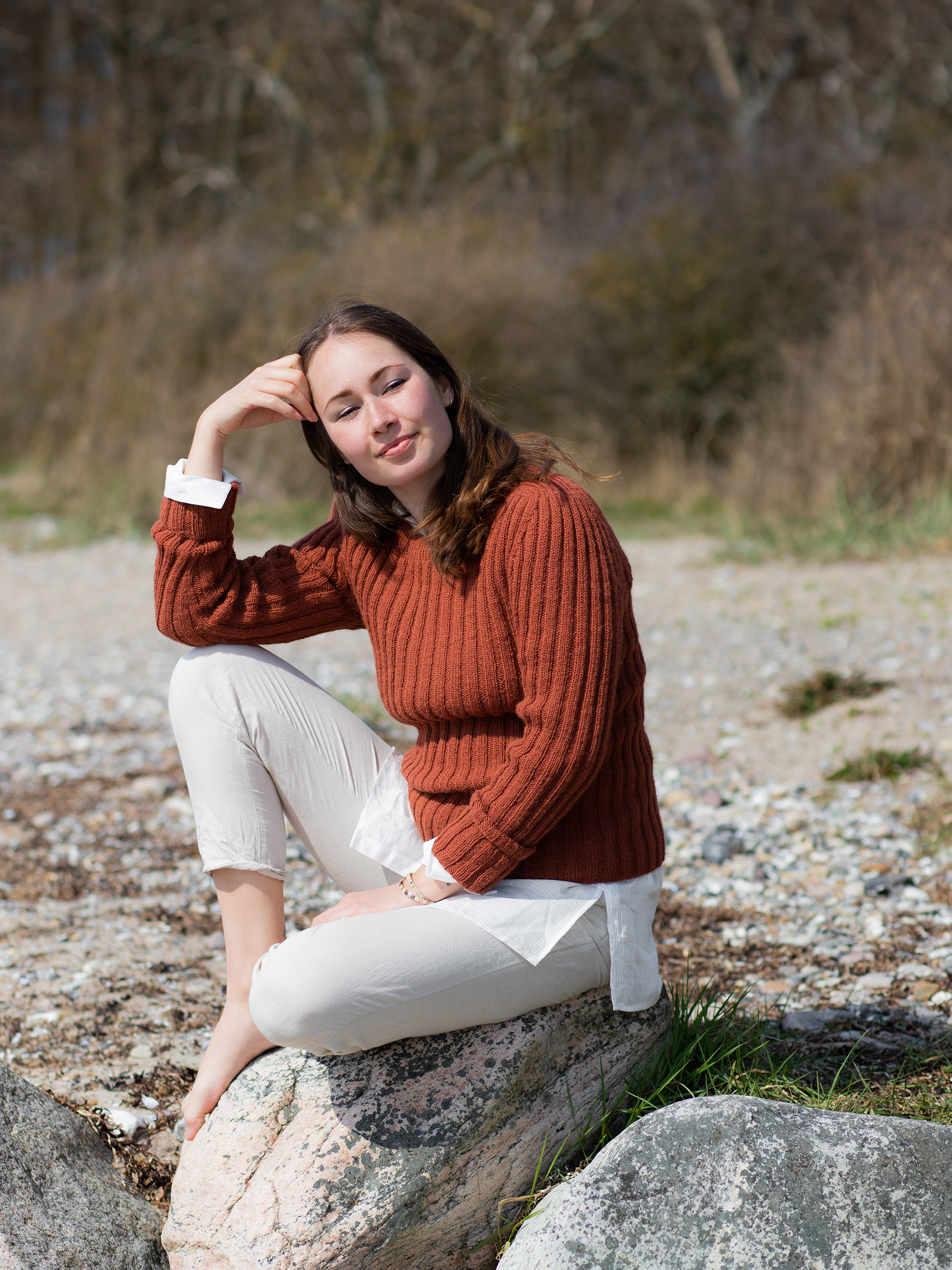 94-07 Vak sweater rust