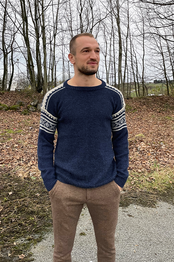 99-09a Cortina genser marin