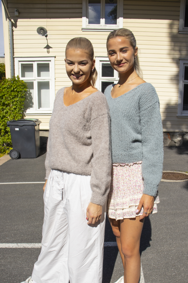 99-20a Amanda sweater gråbrun