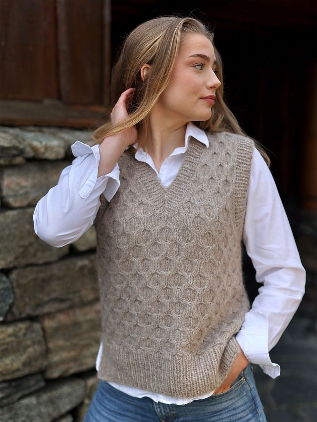 322S-10a BEE BEE vest