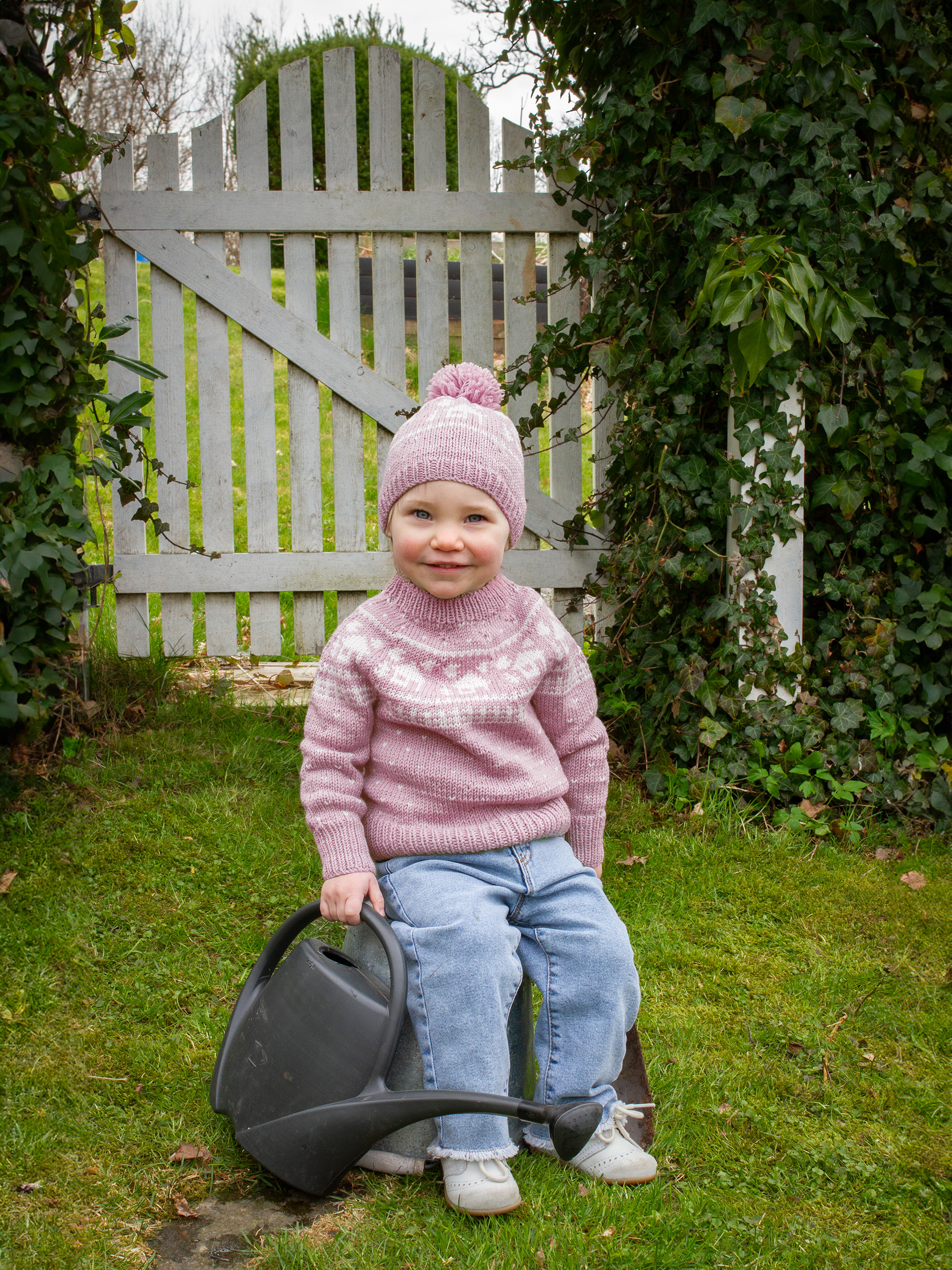 423K-02e CABIN bluse og hue