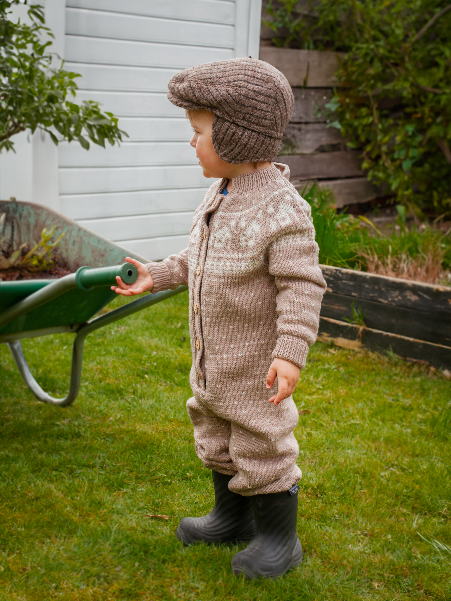 423K-03b CABIN heldragt