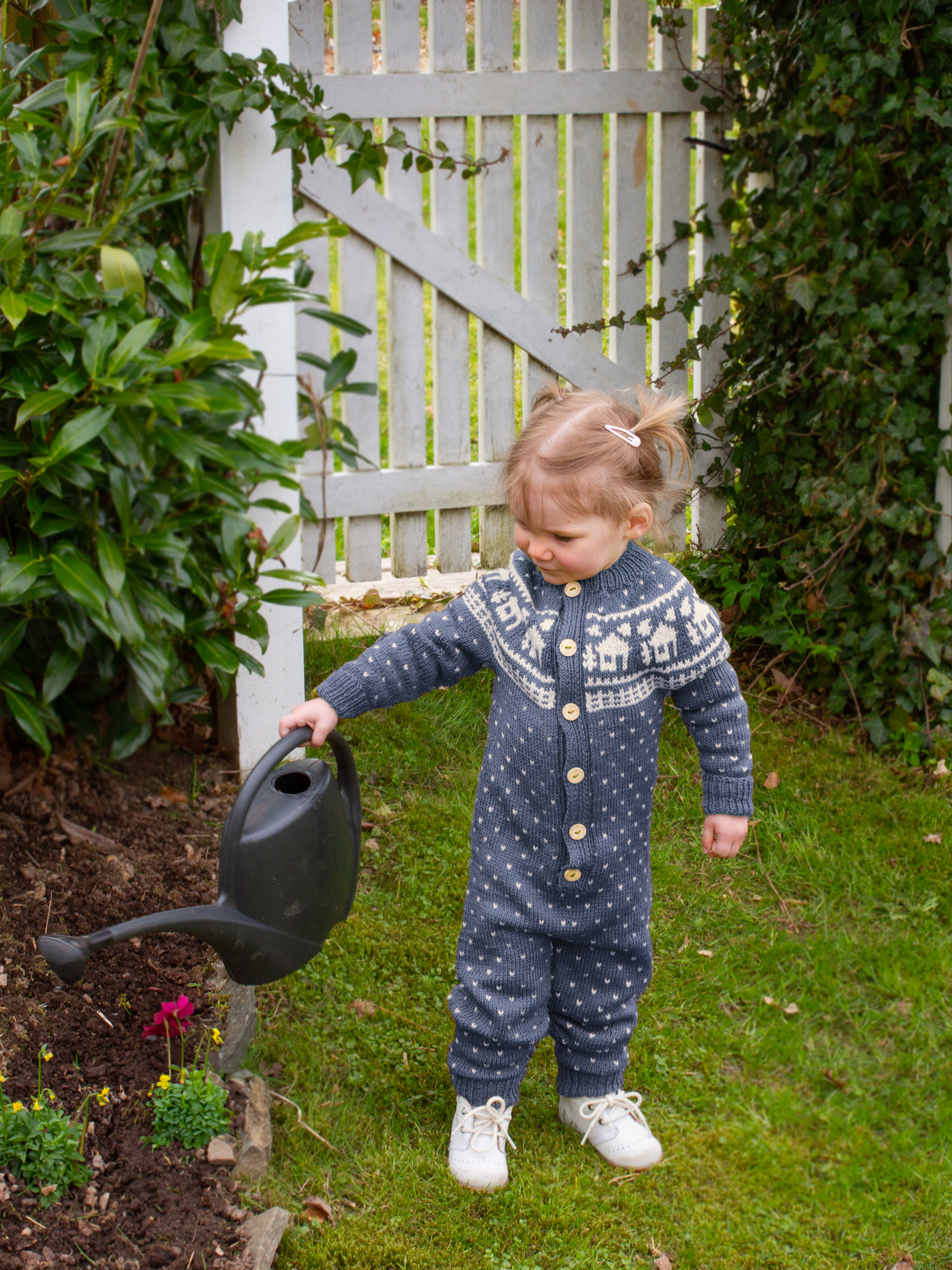 423K-03d CABIN heldragt