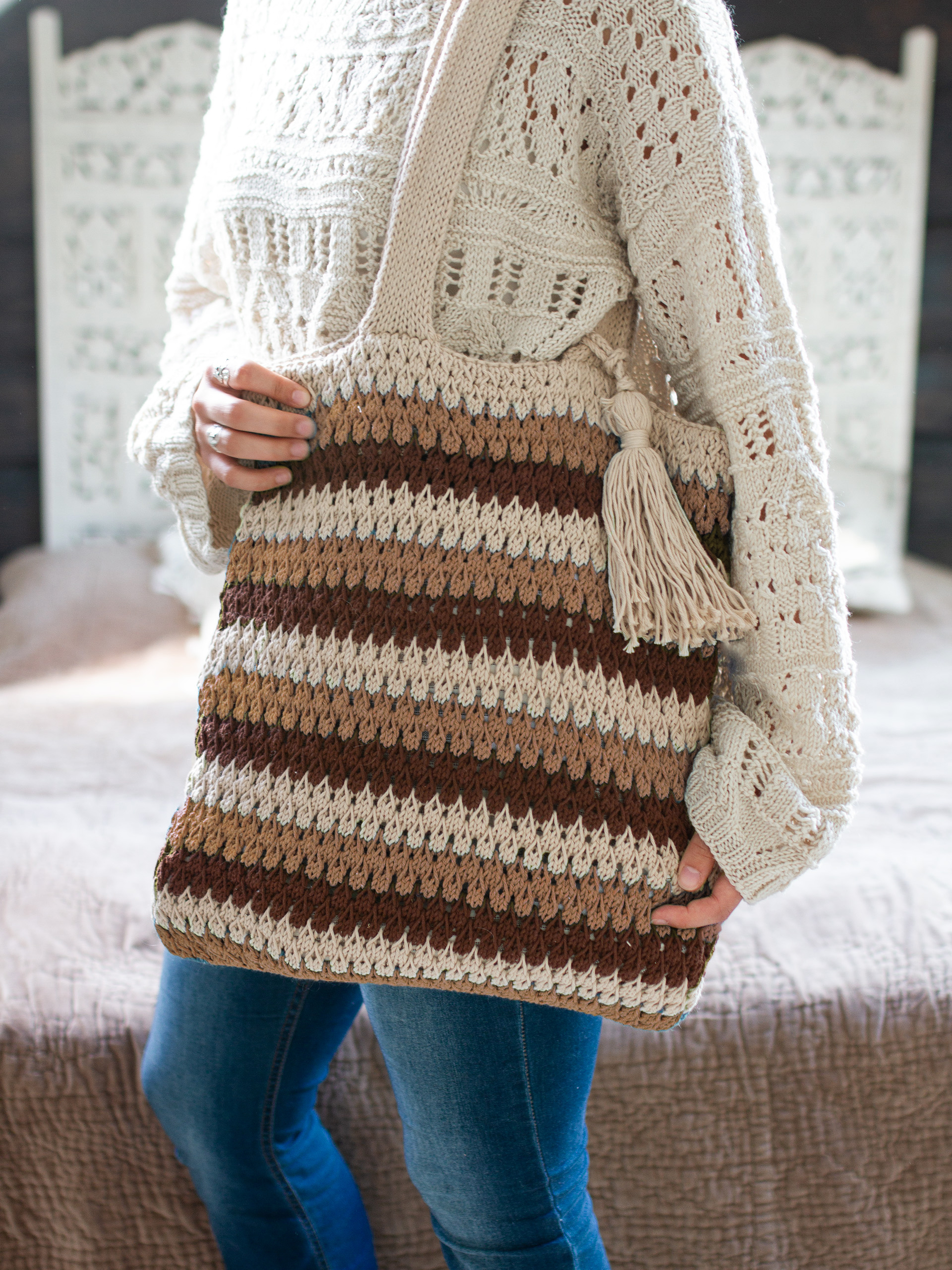 323K-04d COACHELLA veske