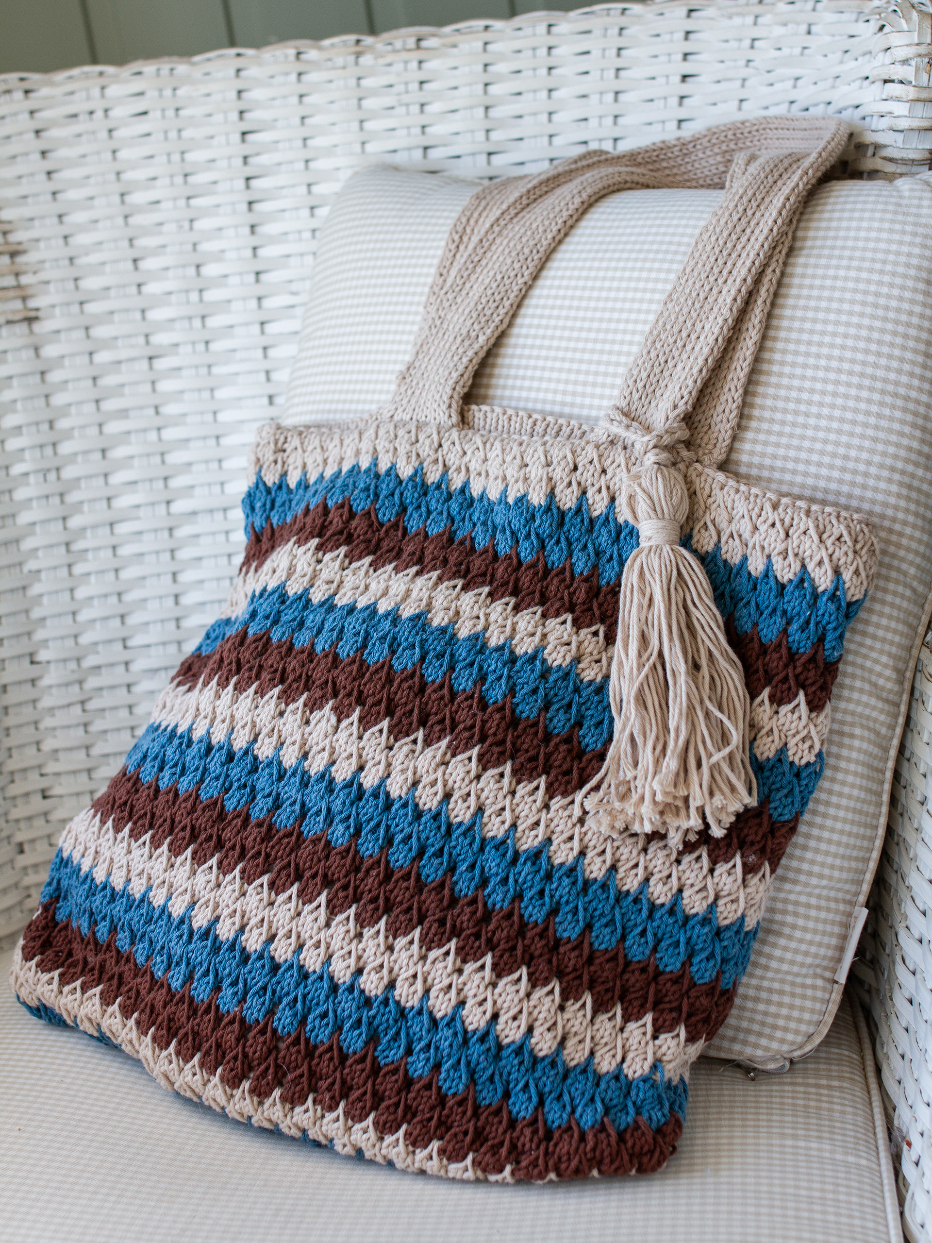 323K-04b COACHELLA veske