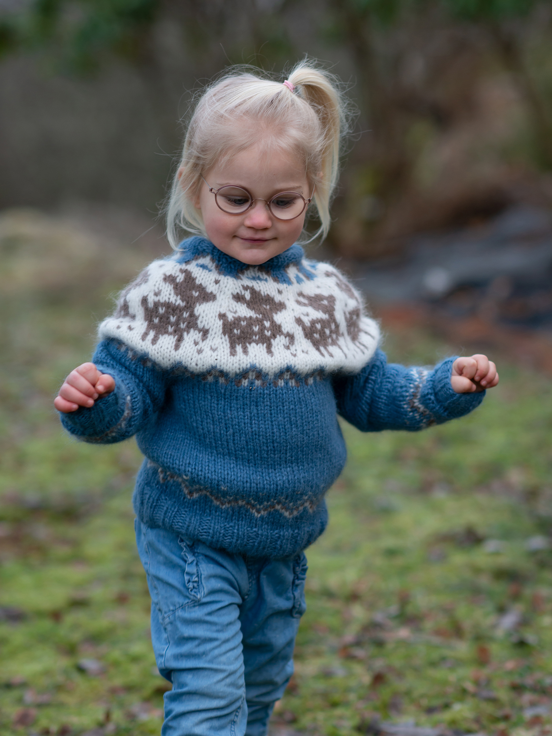 DEER sweater børn lys jeansblå