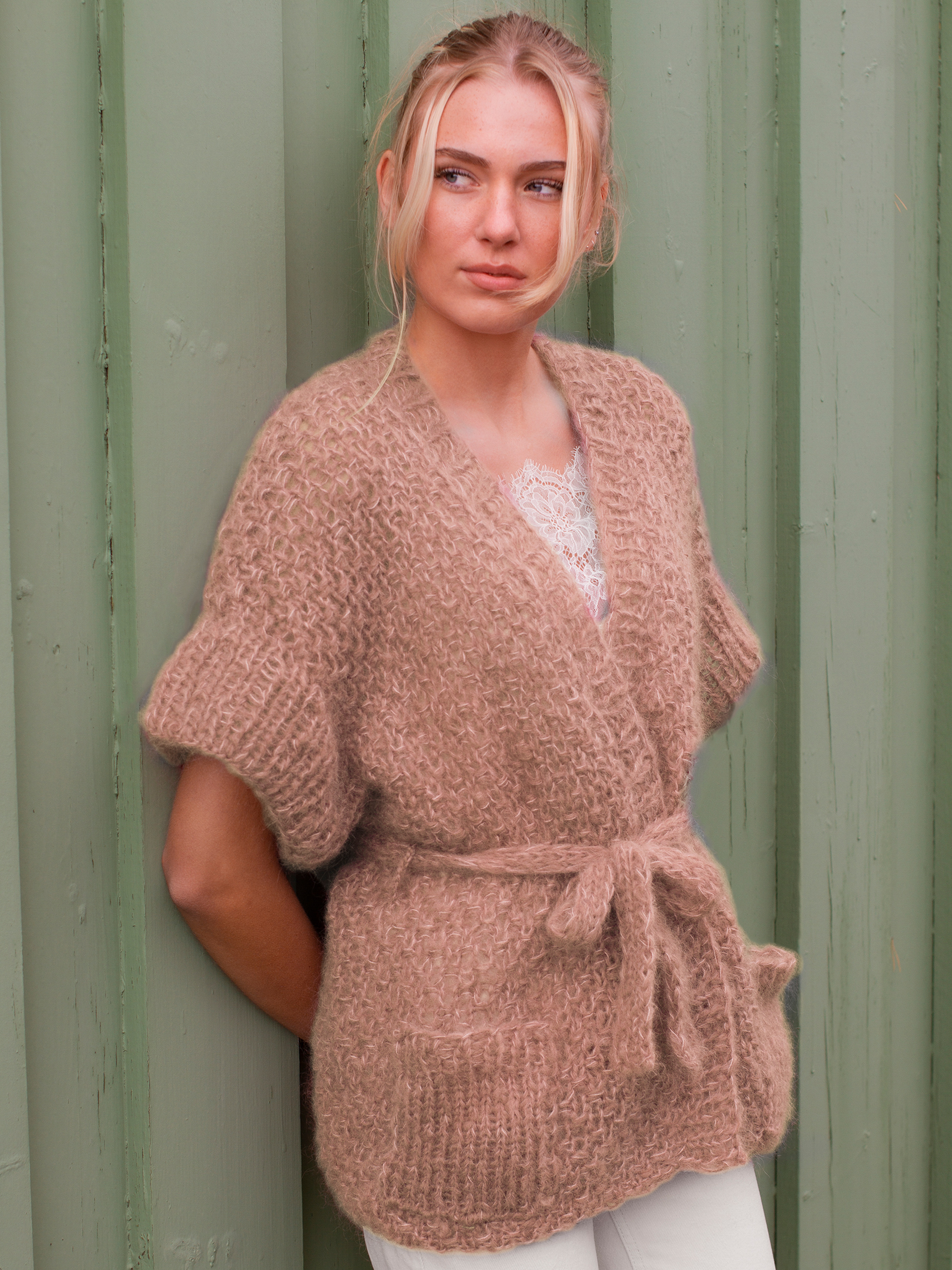 DOLCE vest lys lakserosa