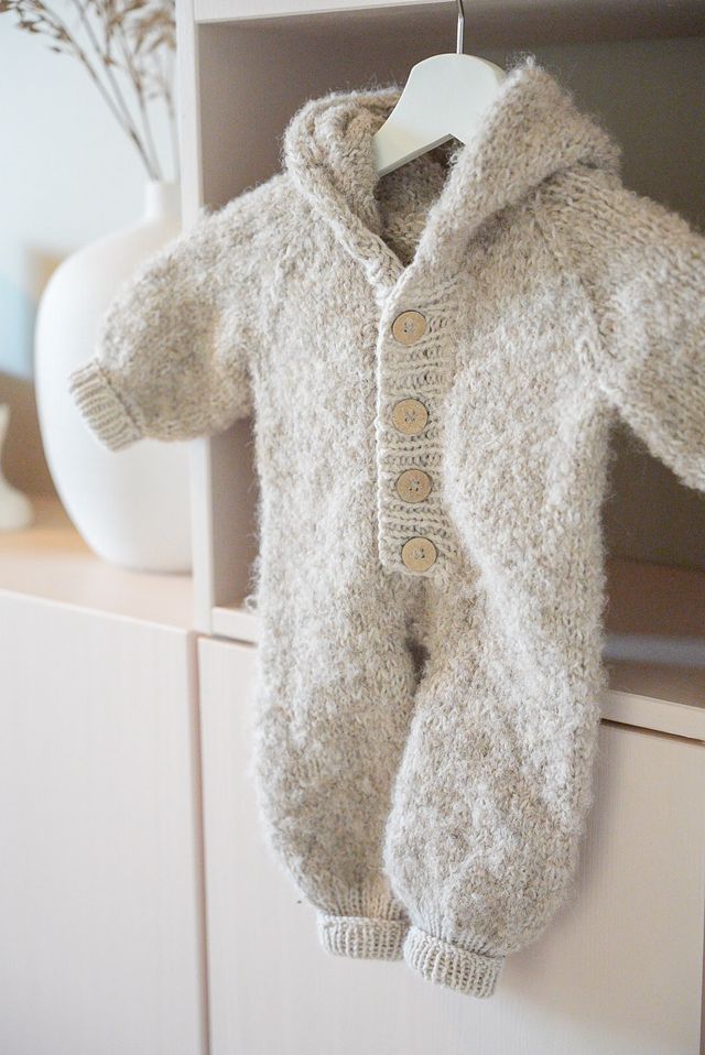 423V-01c WILLIE dragt