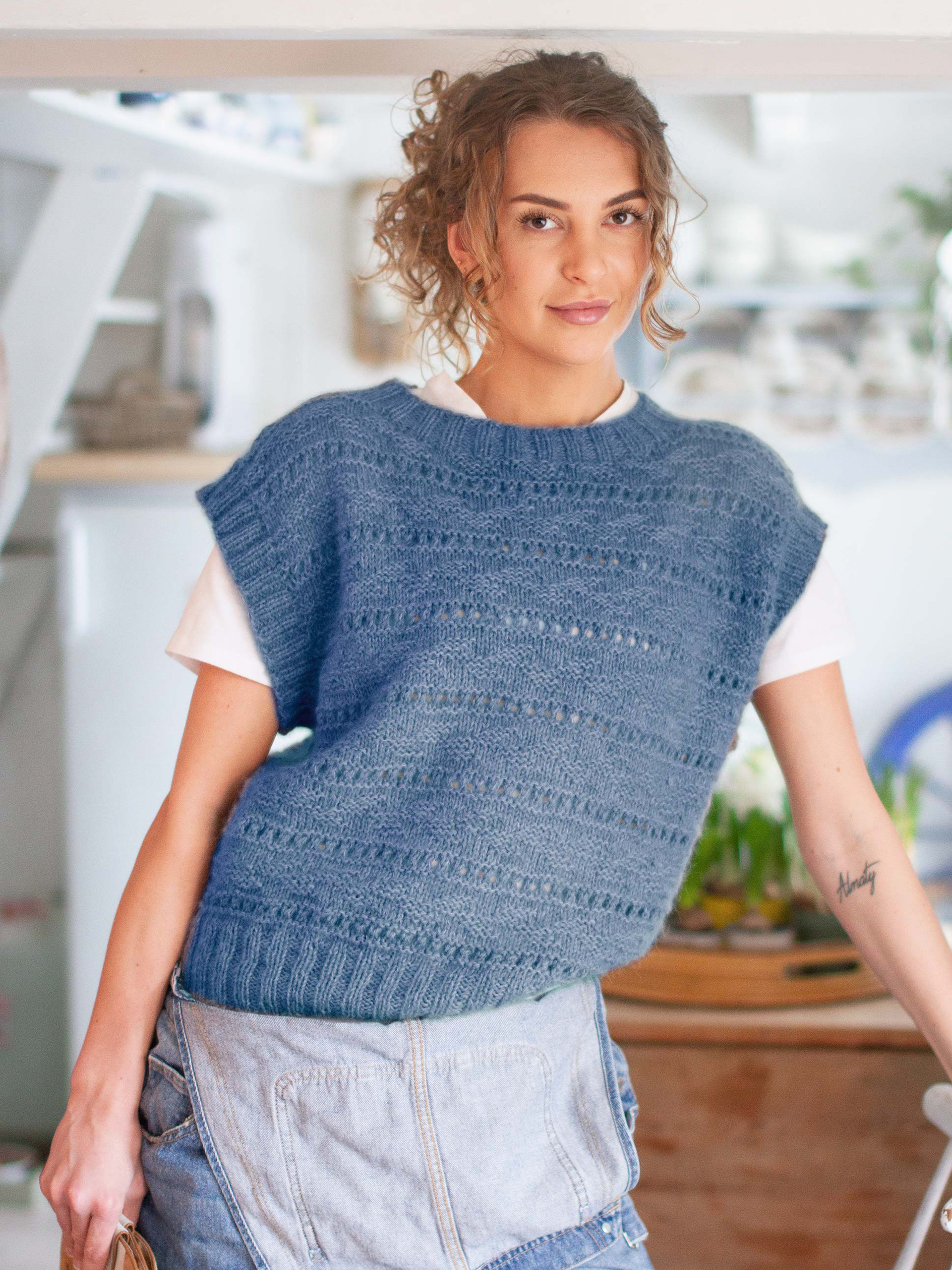 ENGLAMARK vest lys denim meleret