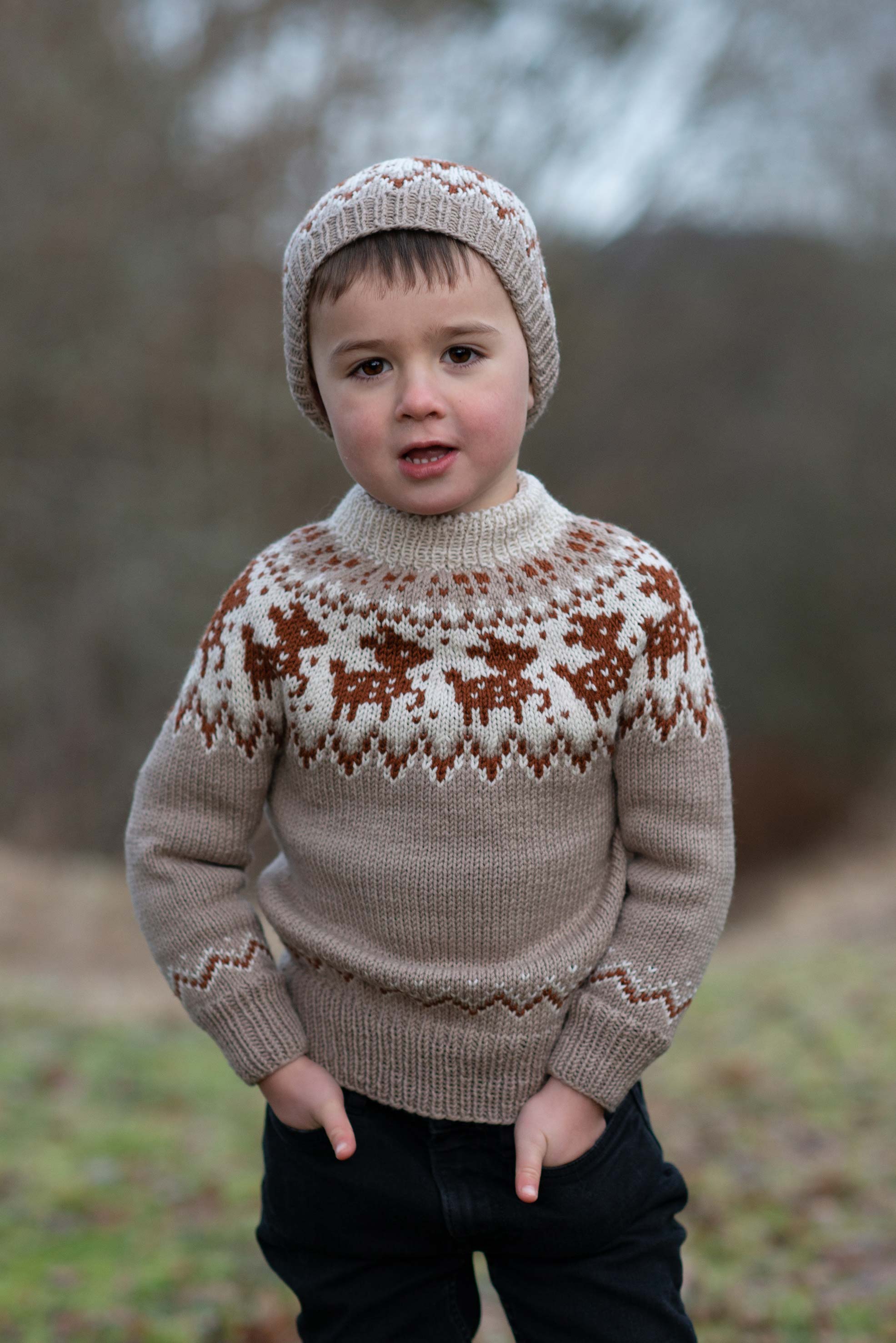 FAUNA trøje og hue beige