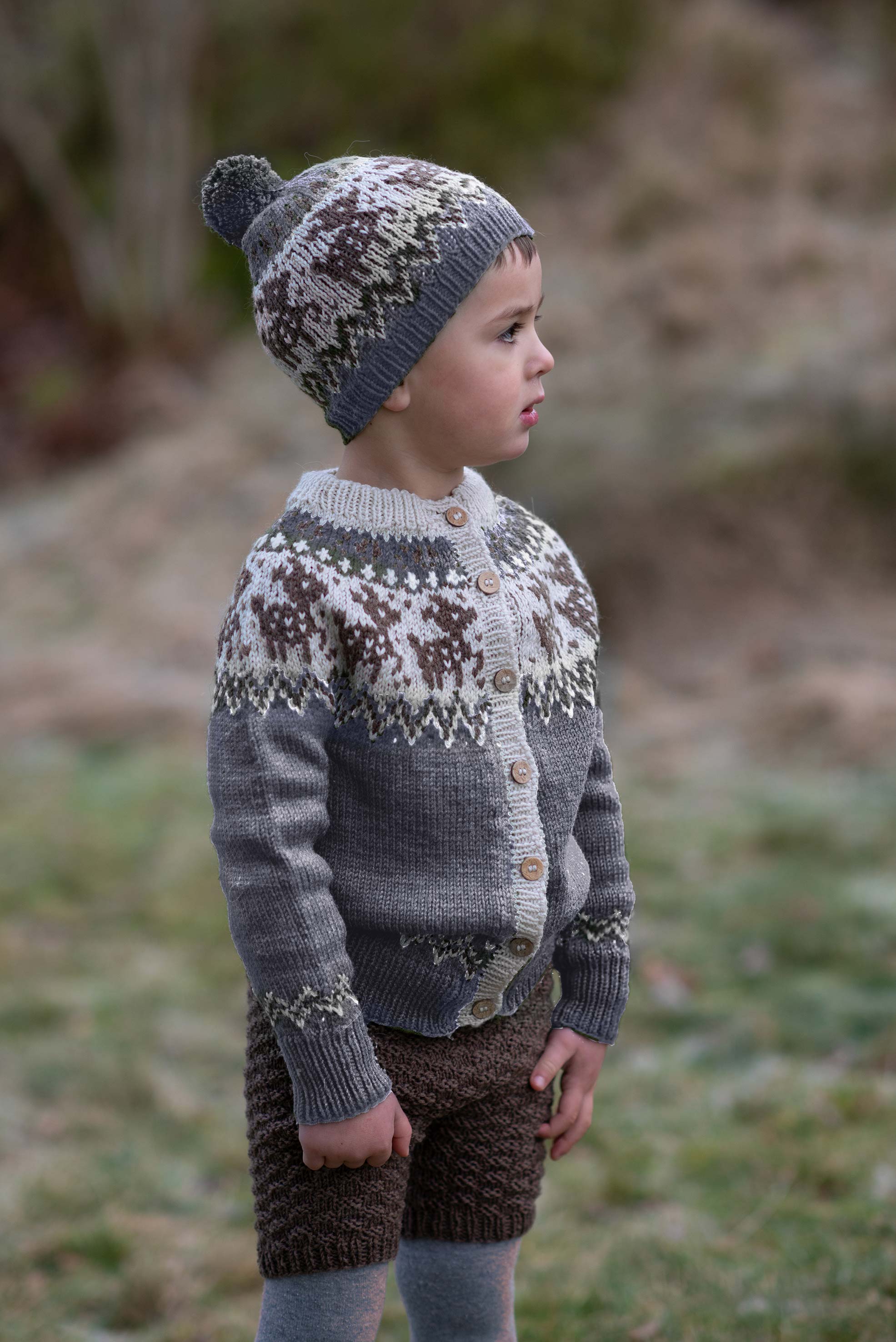 FAUNA cardigan og hue gråmeleret