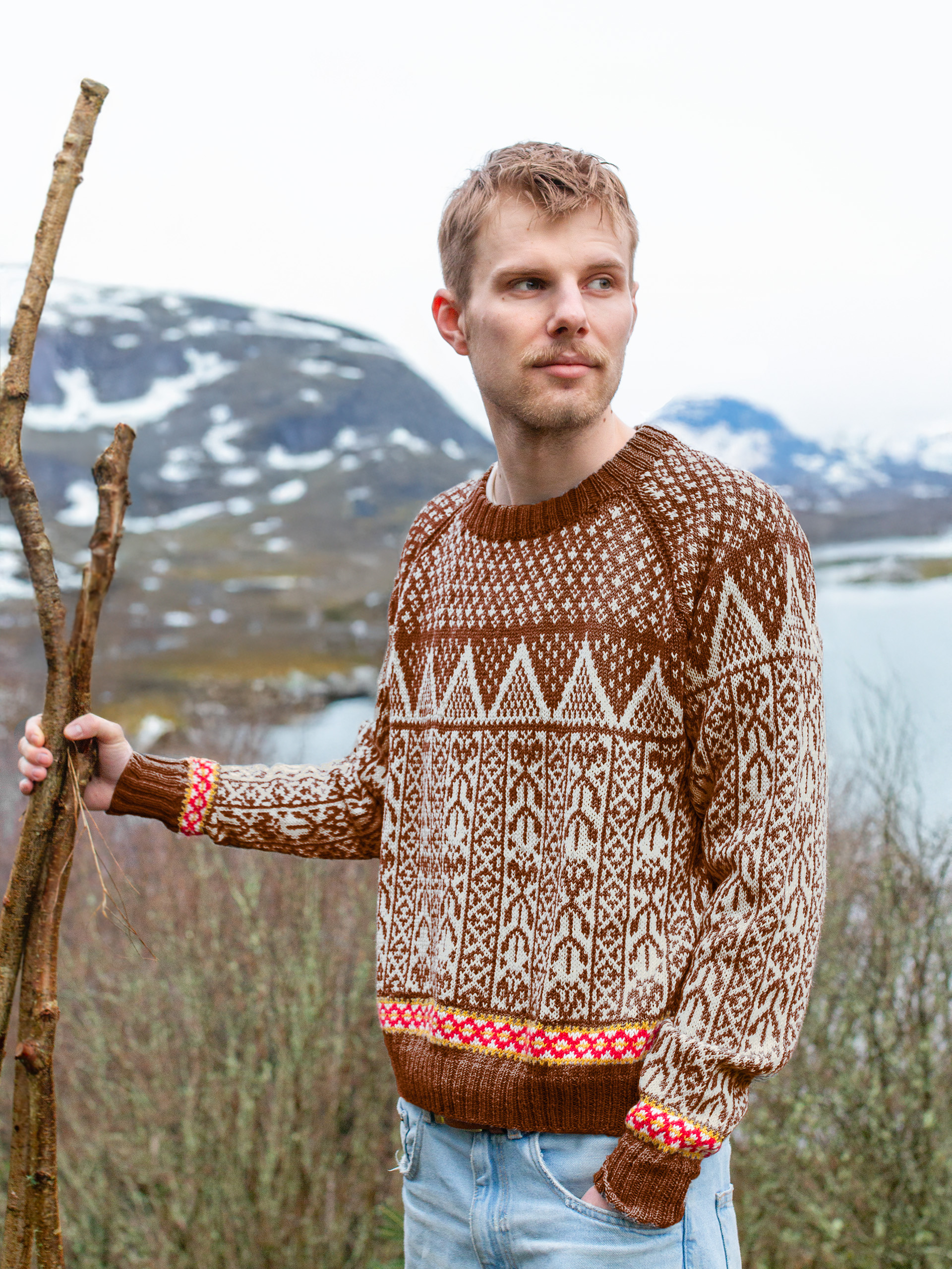 521K-06c FLÅM sweater herre