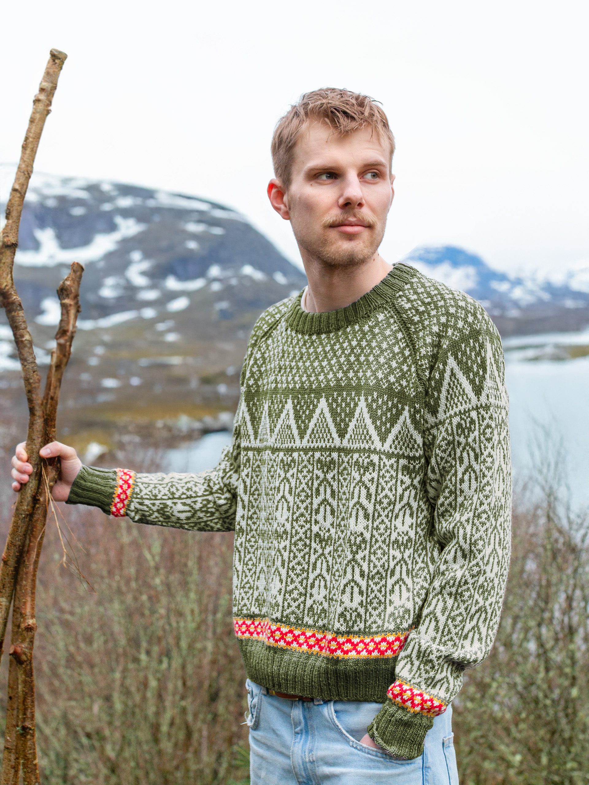 521K-06d FLÅM sweater herre