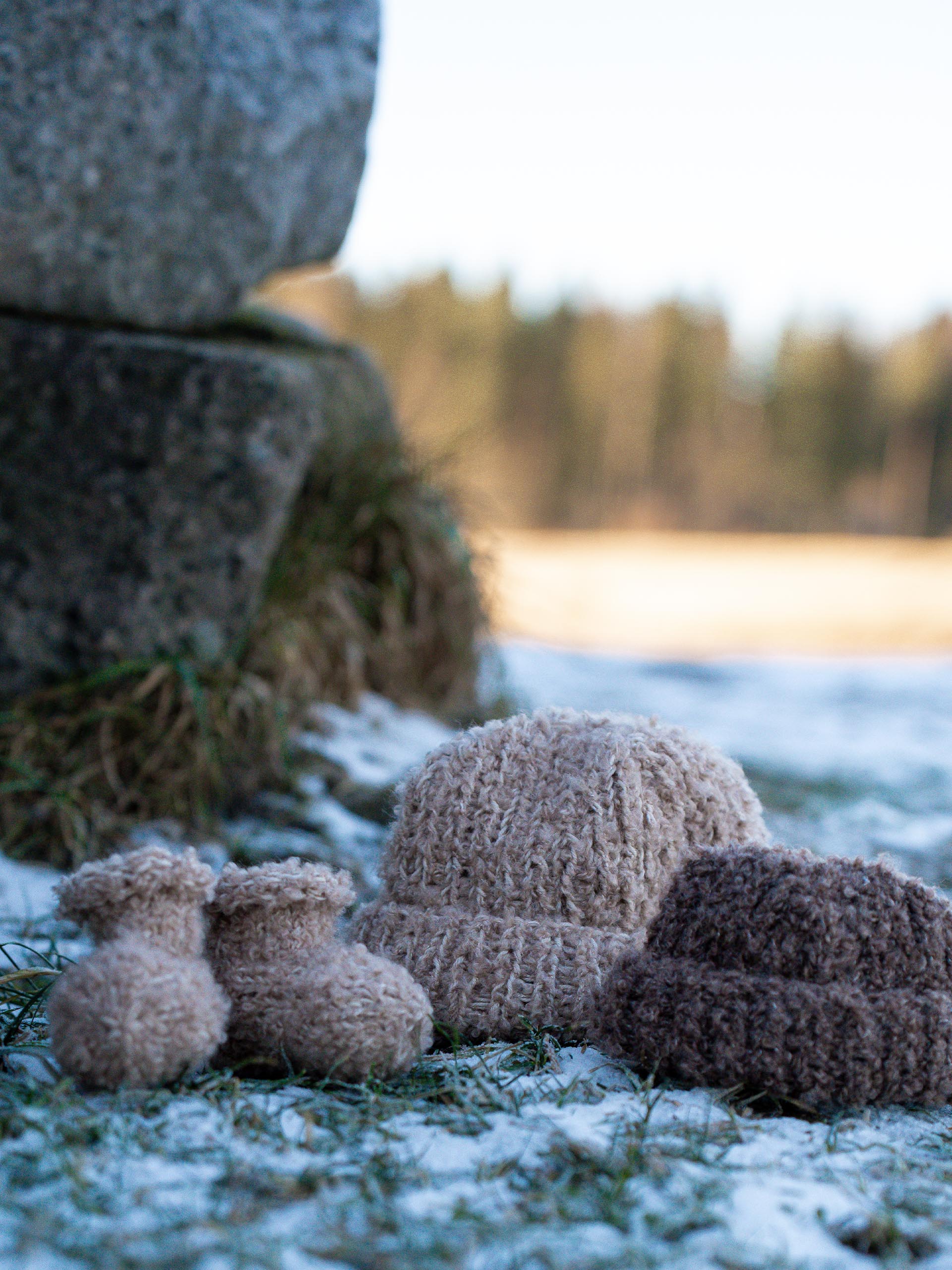 521V-01b WILLIE beanie og futter