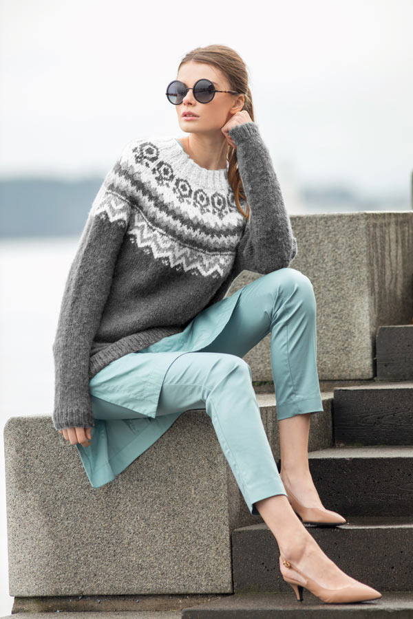 55-07 Anja sweater grå