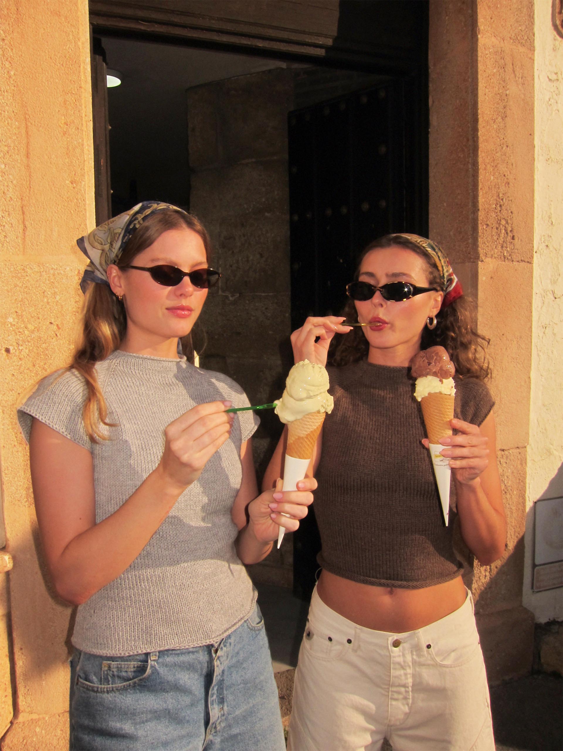 521TS-05c SANDOK T-Shirt