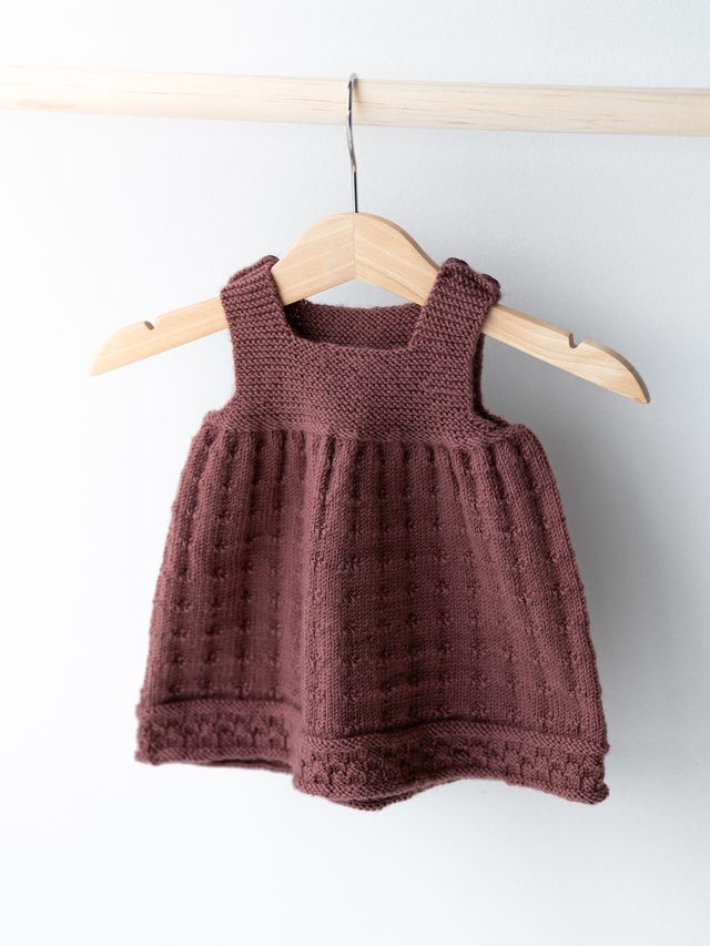 IVA babykjole og lue