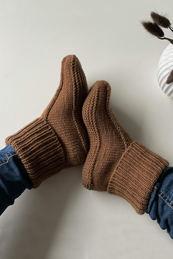 JORD TØFLER VOKSEN earthy brown