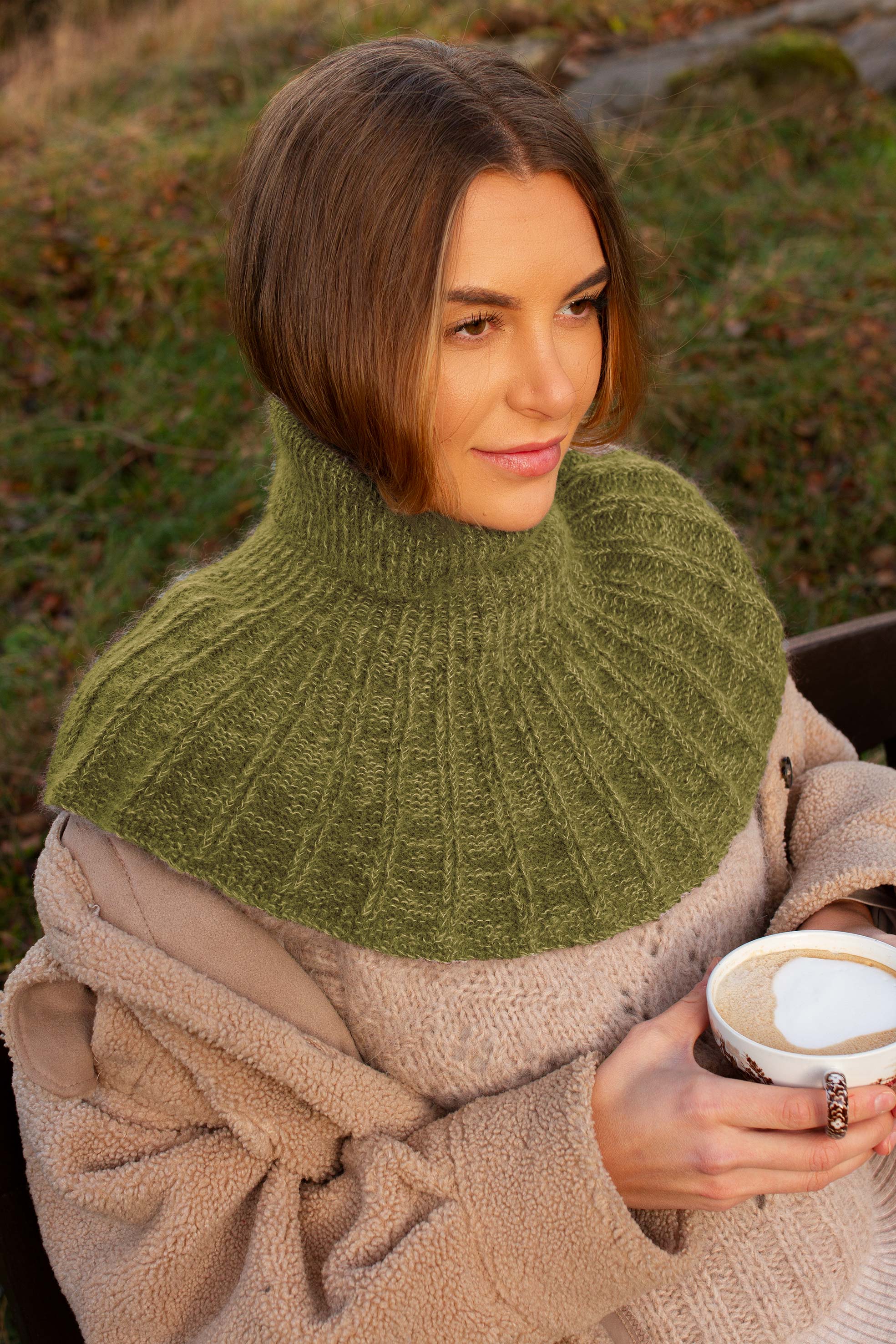 KVILE halsdisse olivengrøn