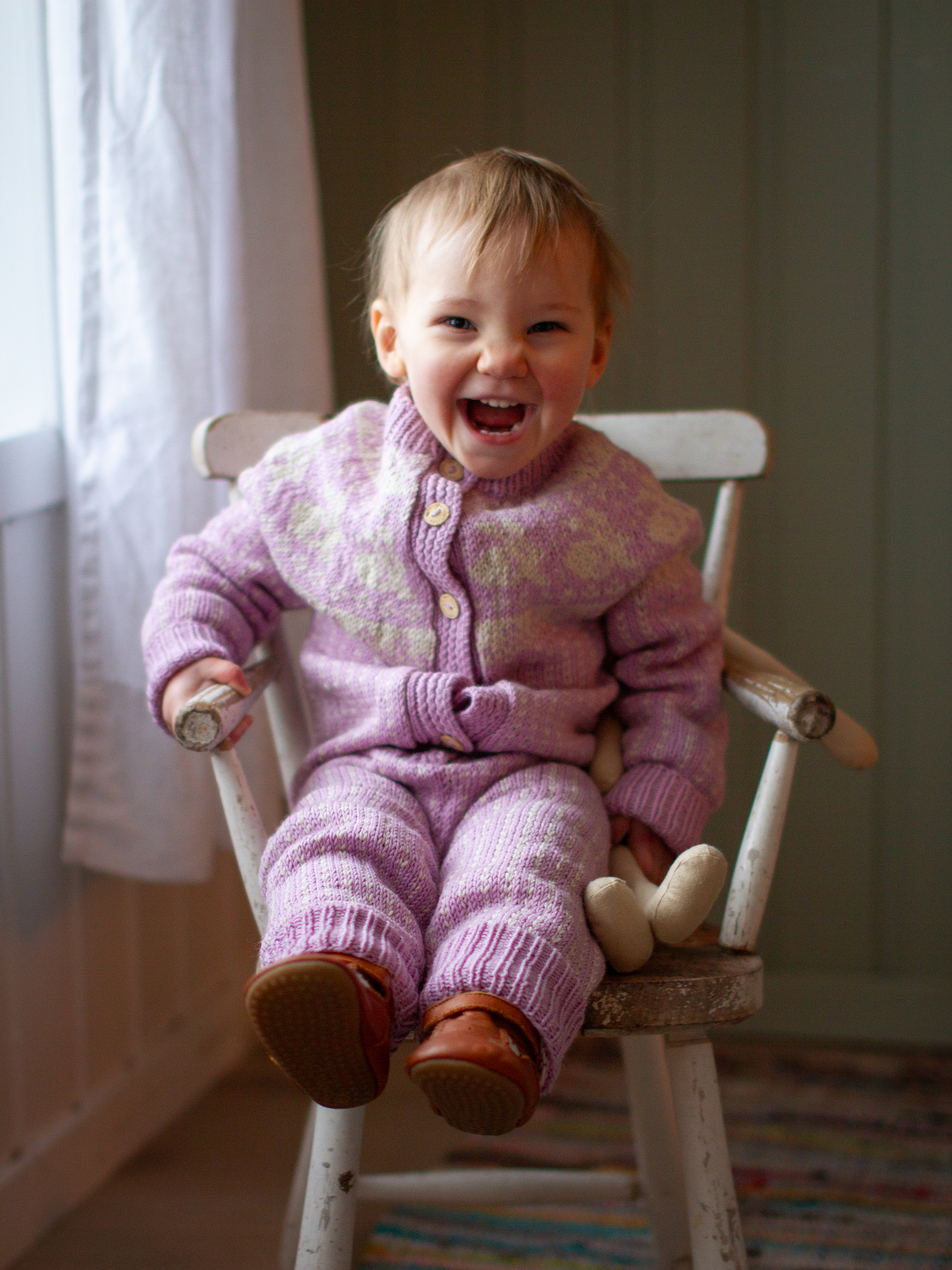 421K-16b LILLEHOPP dragt