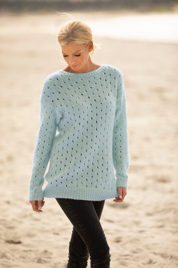 1922-5 Mot sweater eller jakke