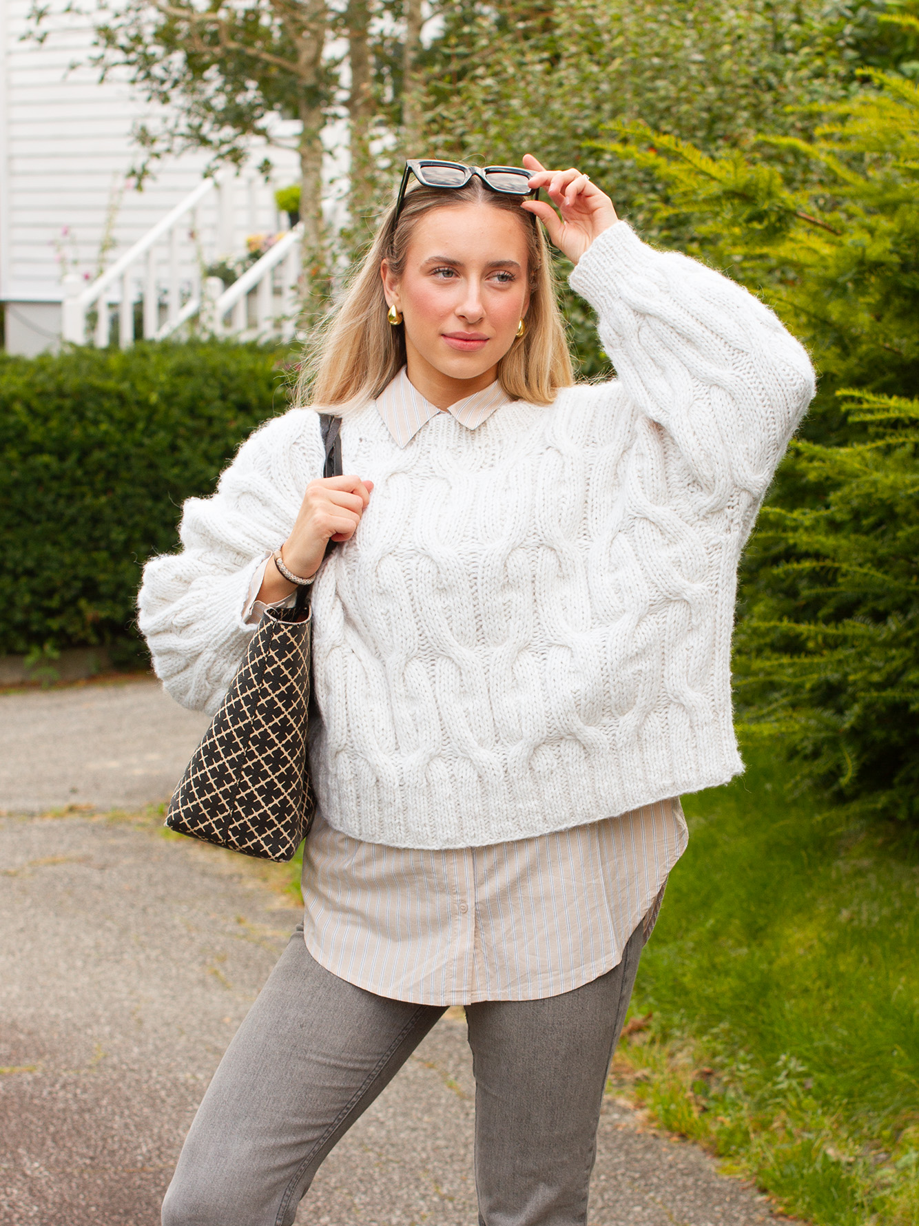 426K-03j Moovement sweater