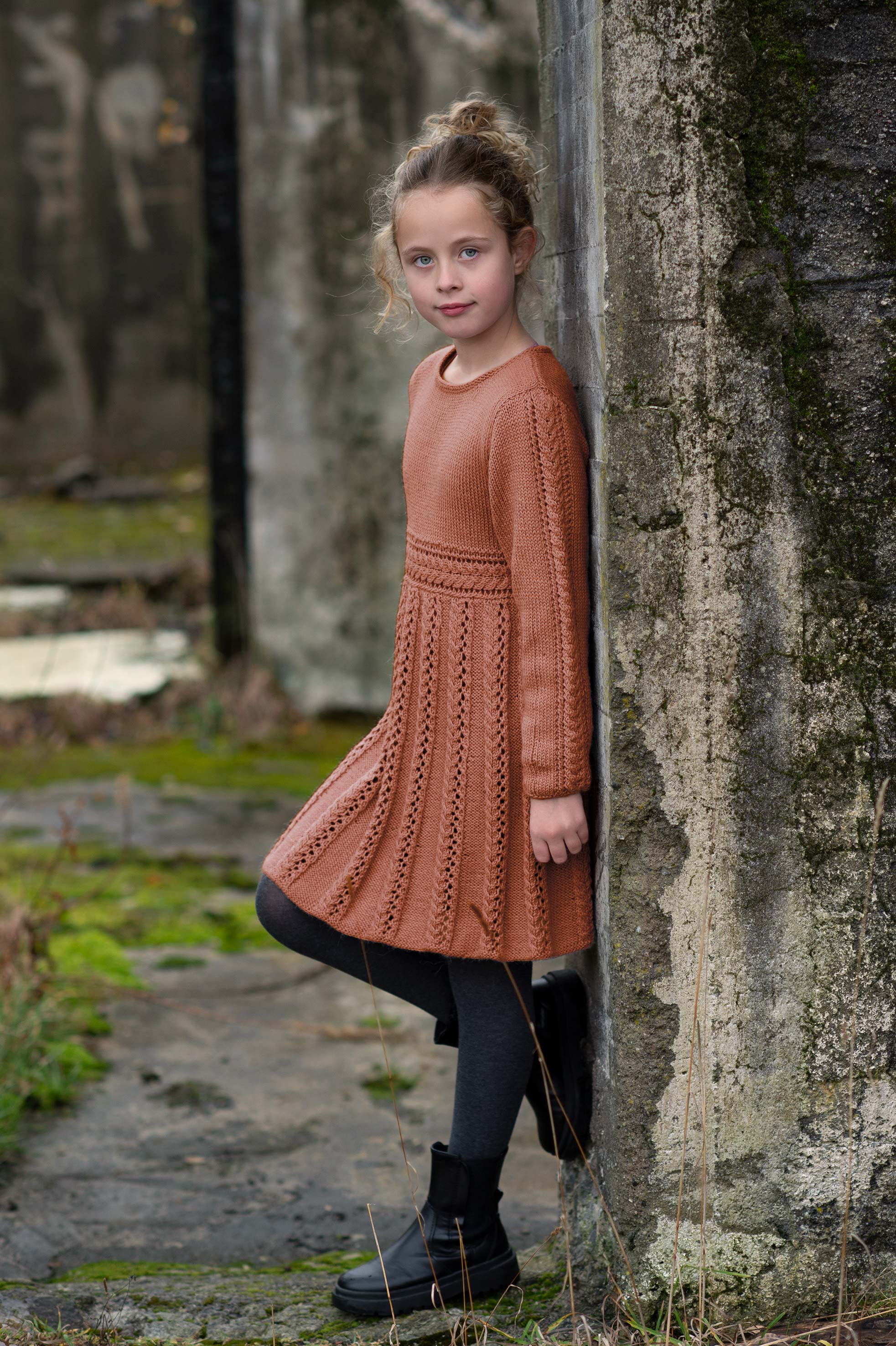 NELIA kjole støvet abrikos