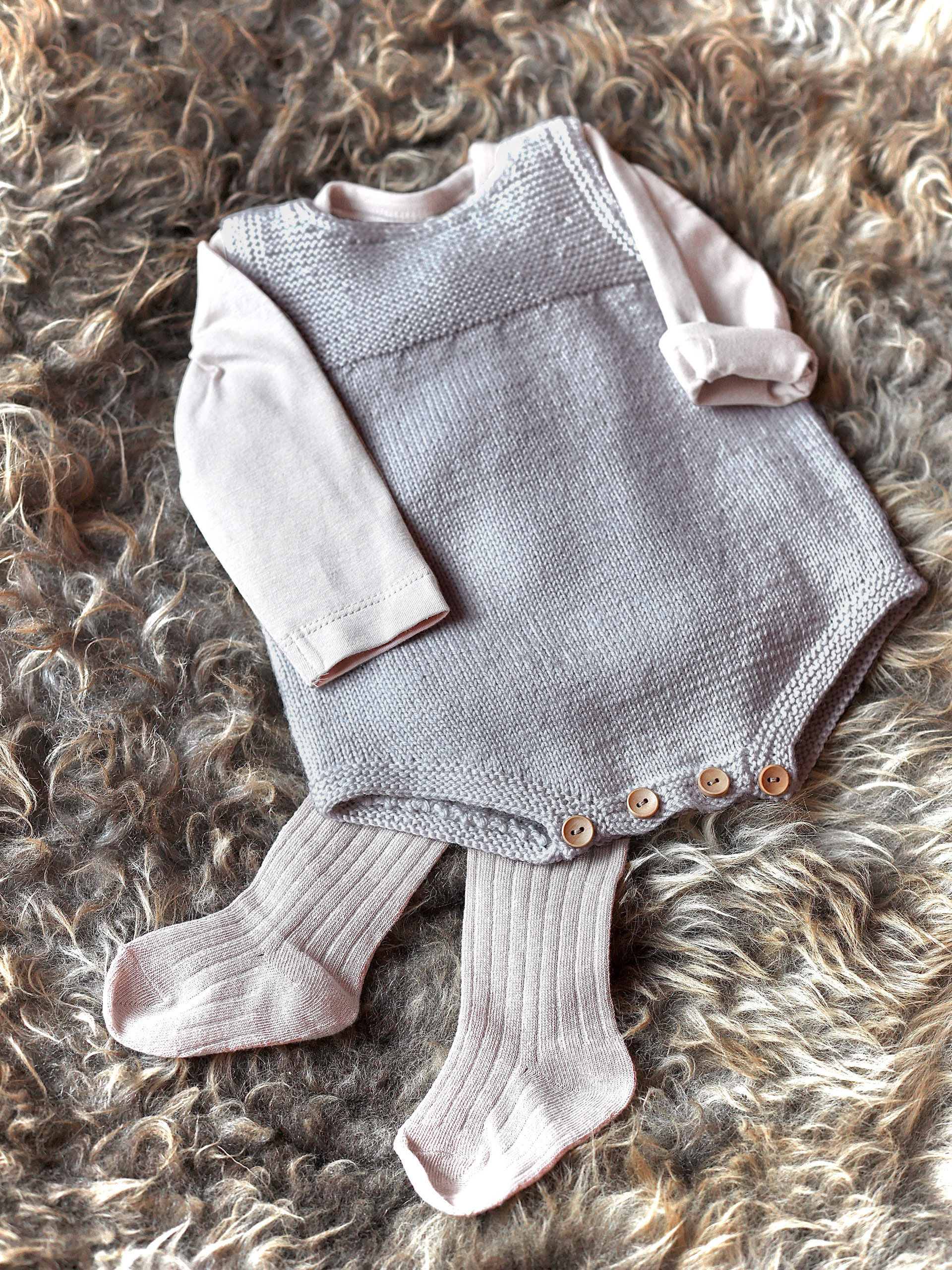 321S-11b NURK romper