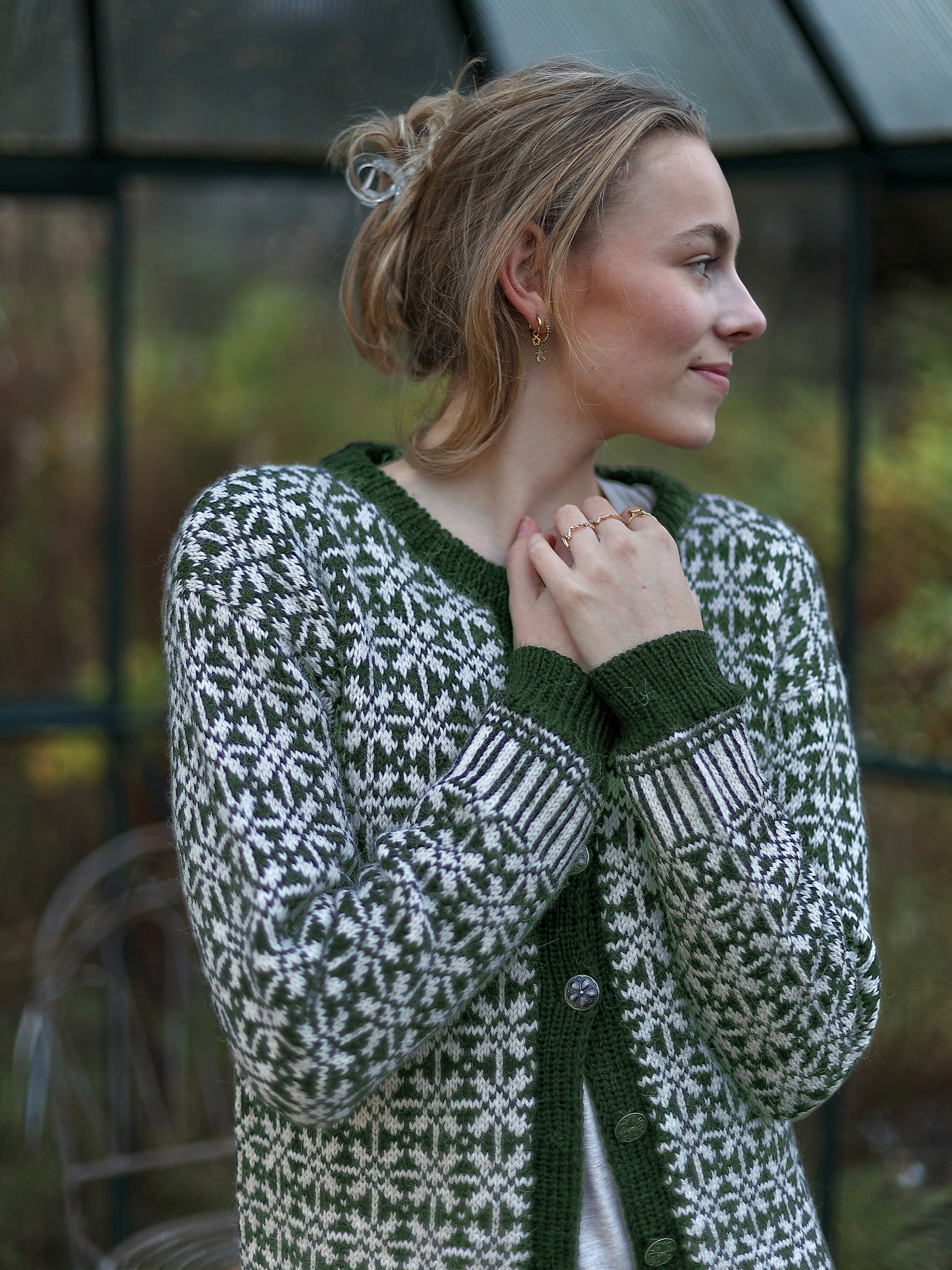 GYDA jakke mørkegrøn/lys beige