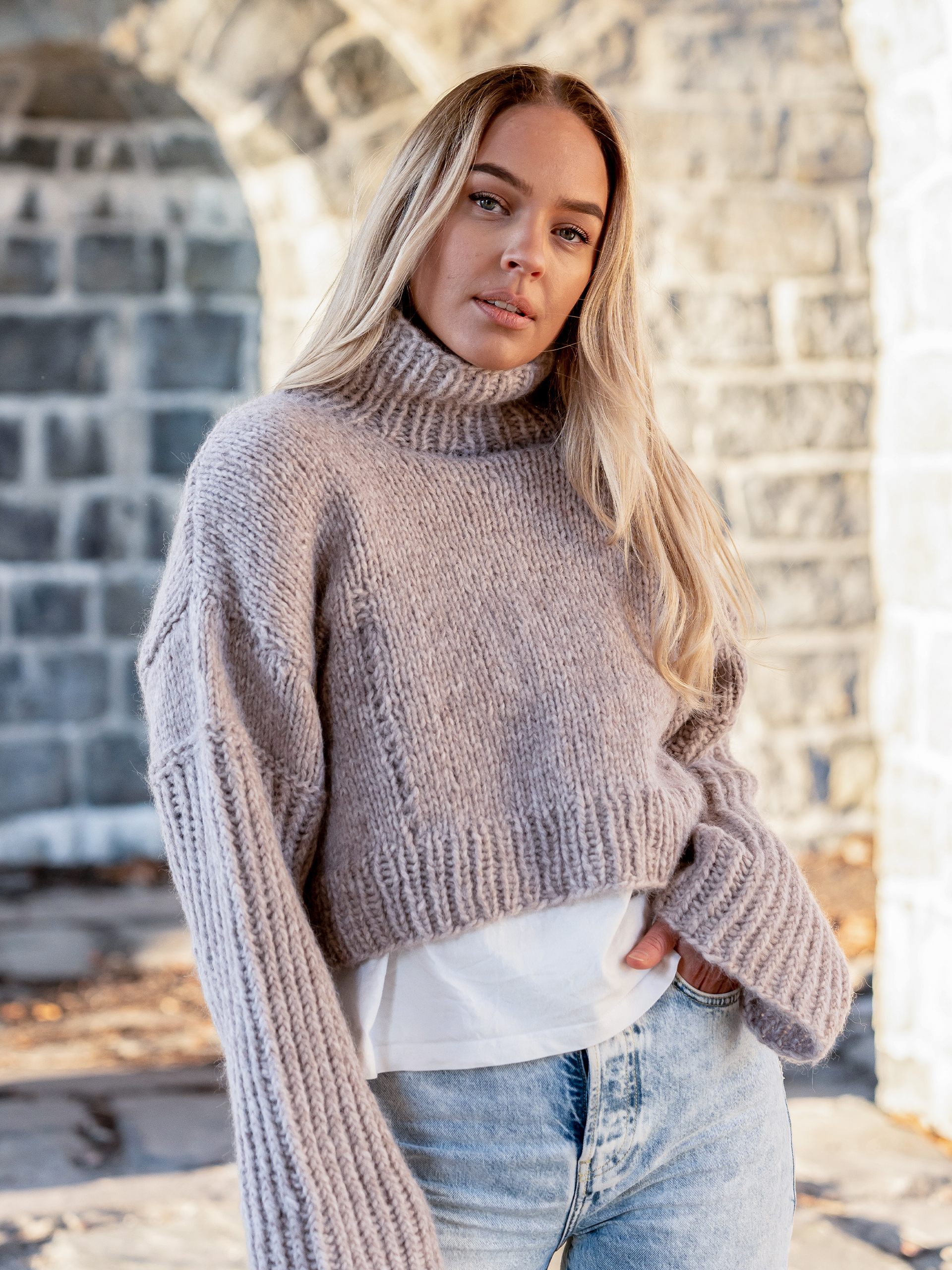 Odal sweater beige (UTGÅTT GARN)