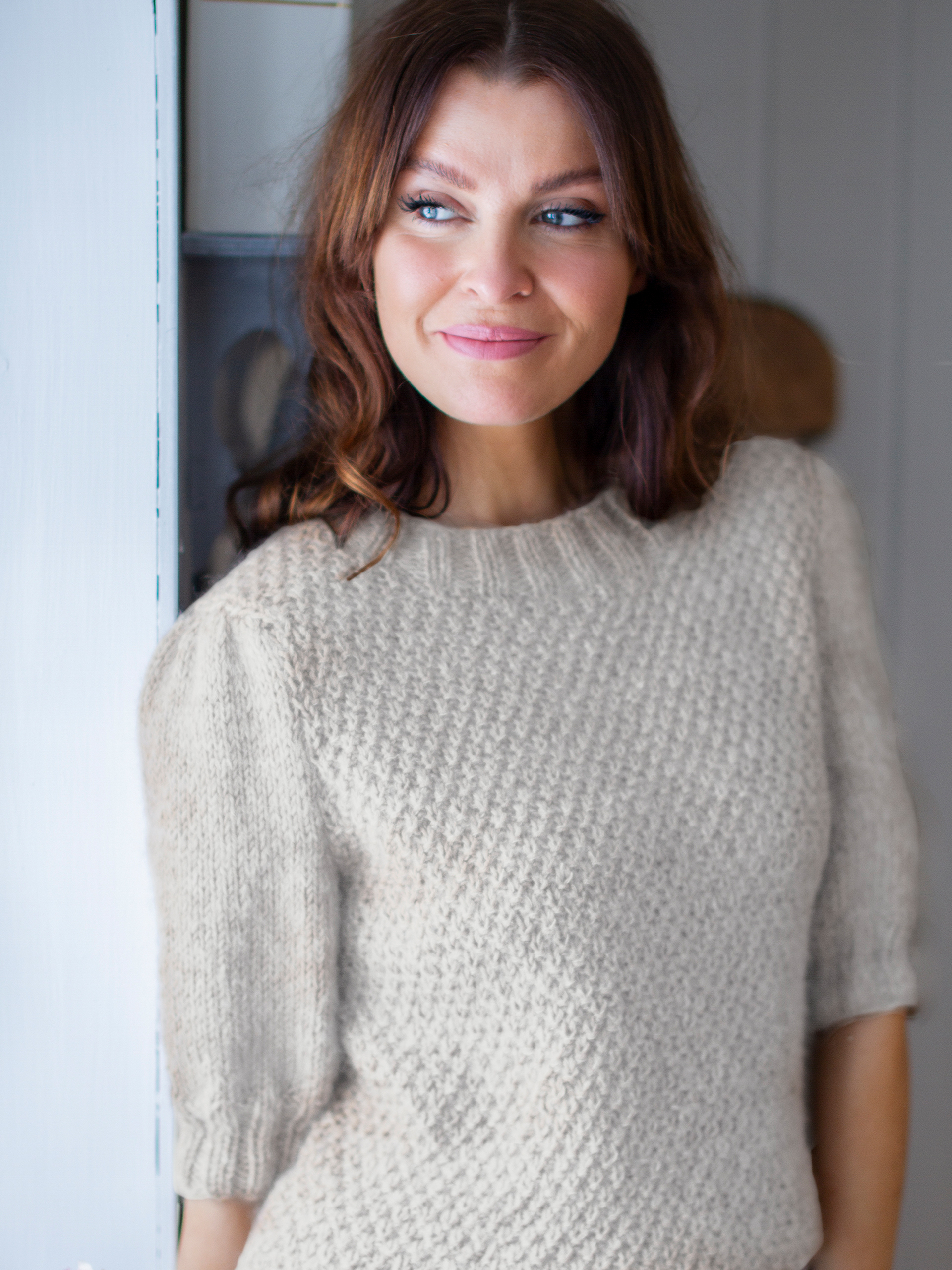 PETUNIA top lys beigemeleret