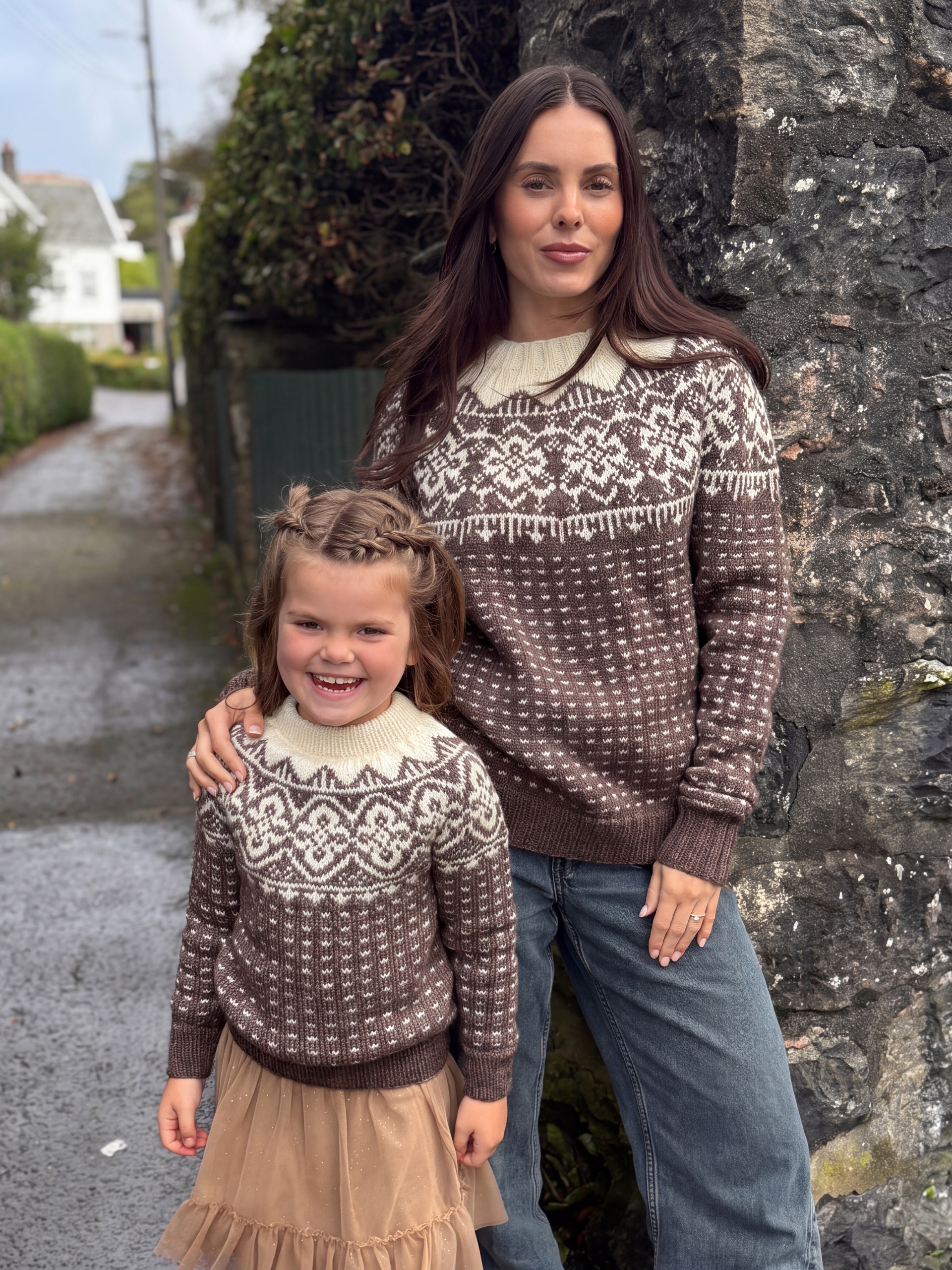 521K-04a MOY wool sweater mini