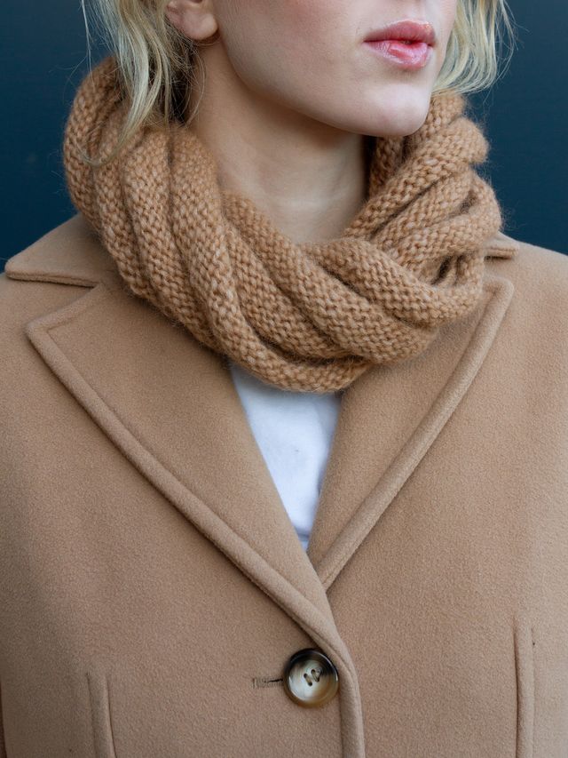 421M-01a SNOOR halstørklæde