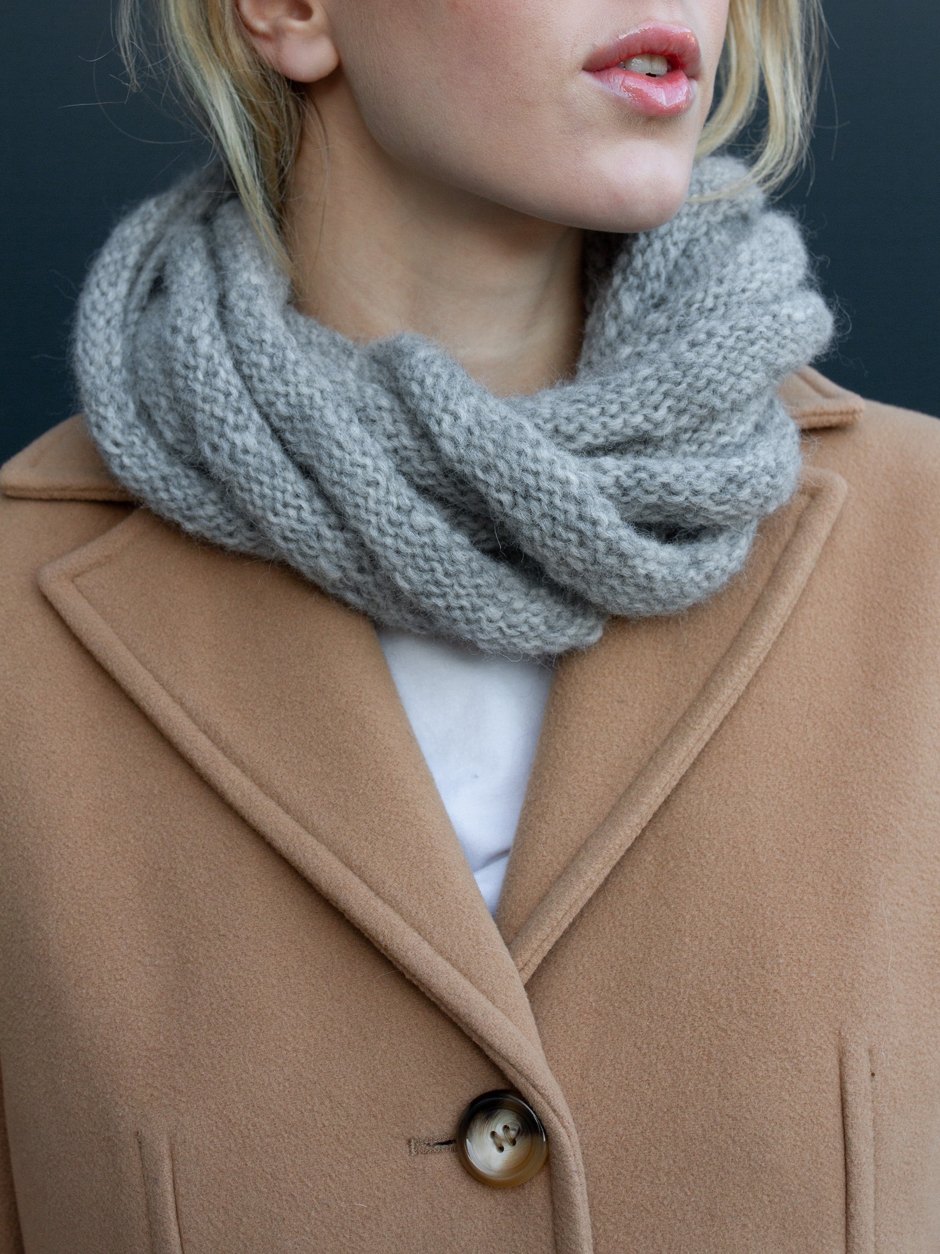 421M-01a SNOOR halstørklæde