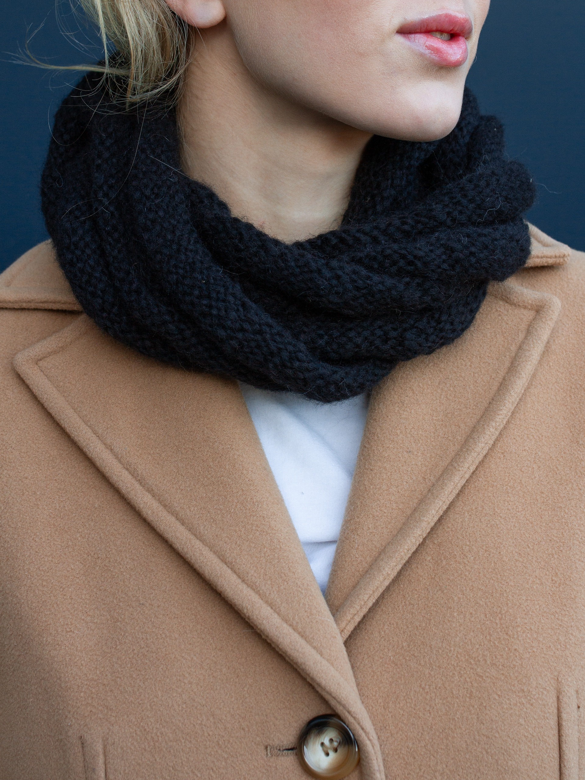 421M-01a SNOOR halstørklæde