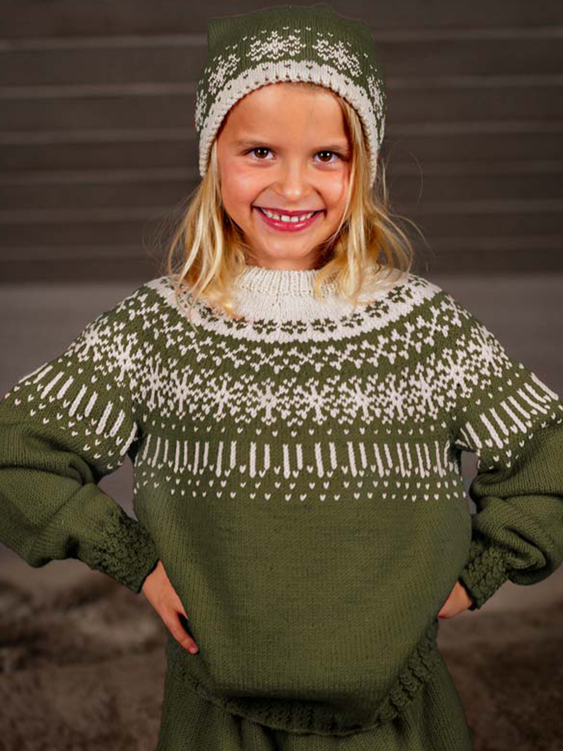STJERNESKUD sweater børn oliven/kitt