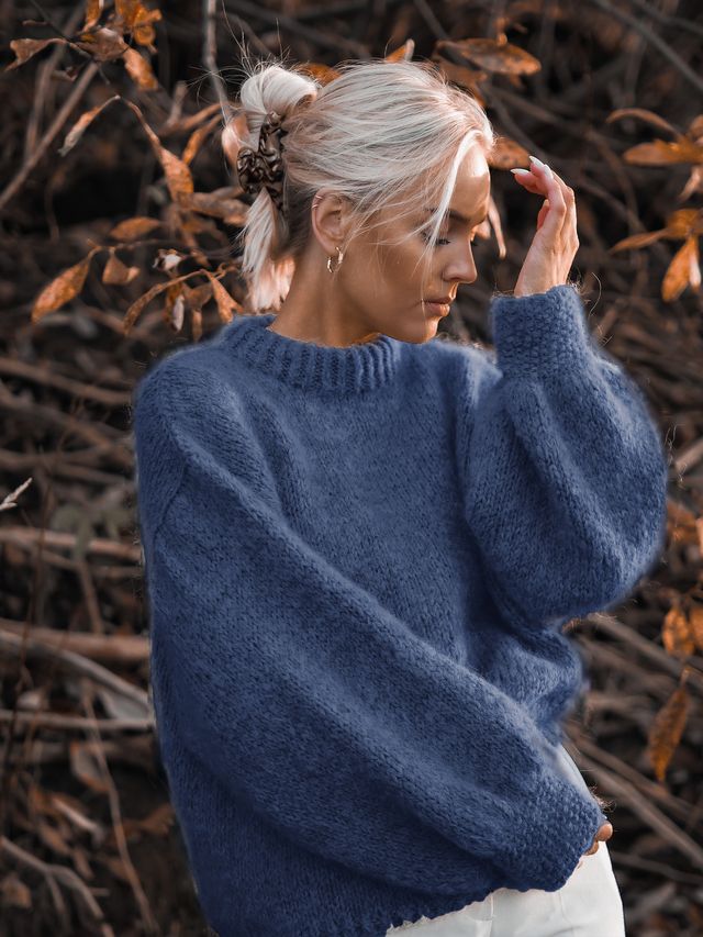 THE BASIC sweater denim